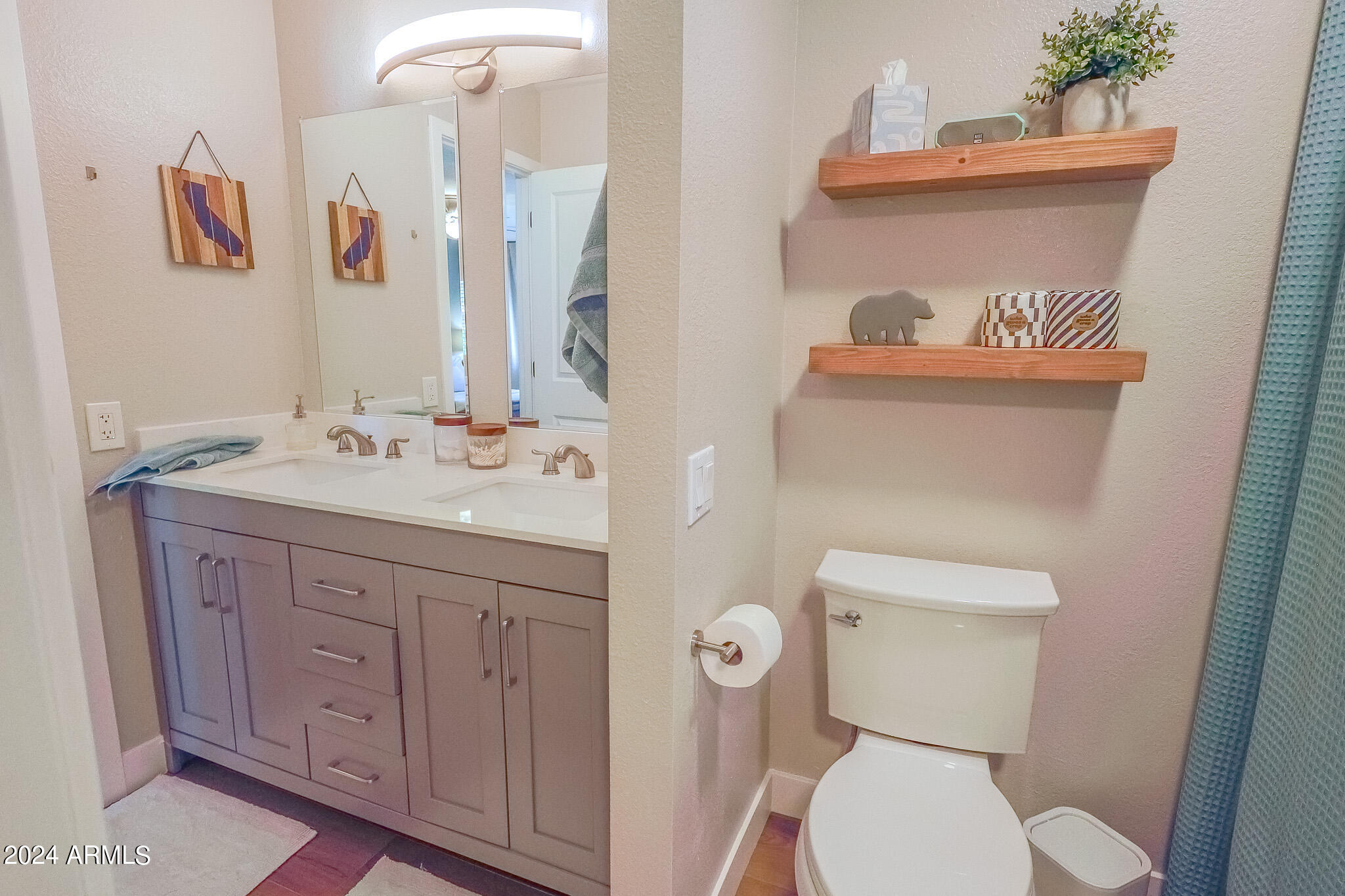 5611 S DOUBLOON Court Unit: E