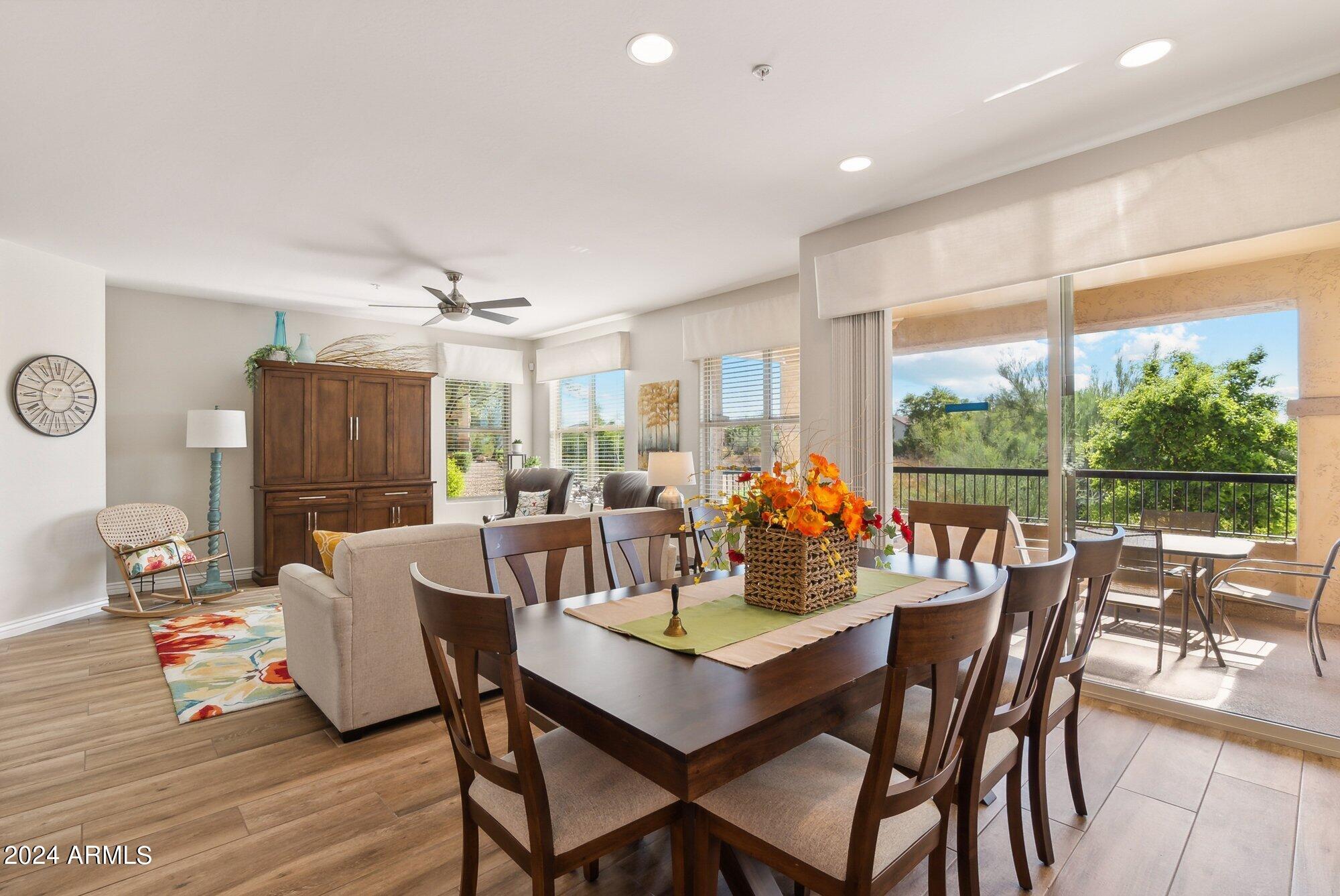 2425 W BRONCO BUTTE Trail # 1029