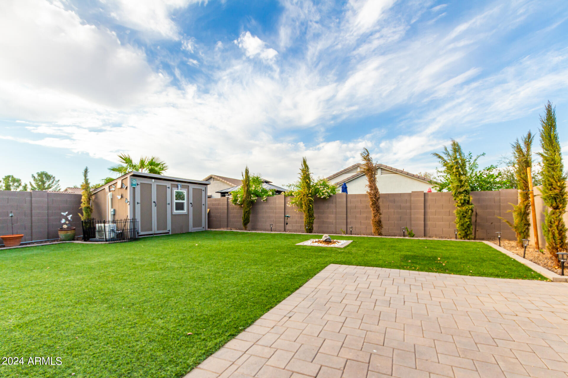 1290 W BELMONT RED Trail