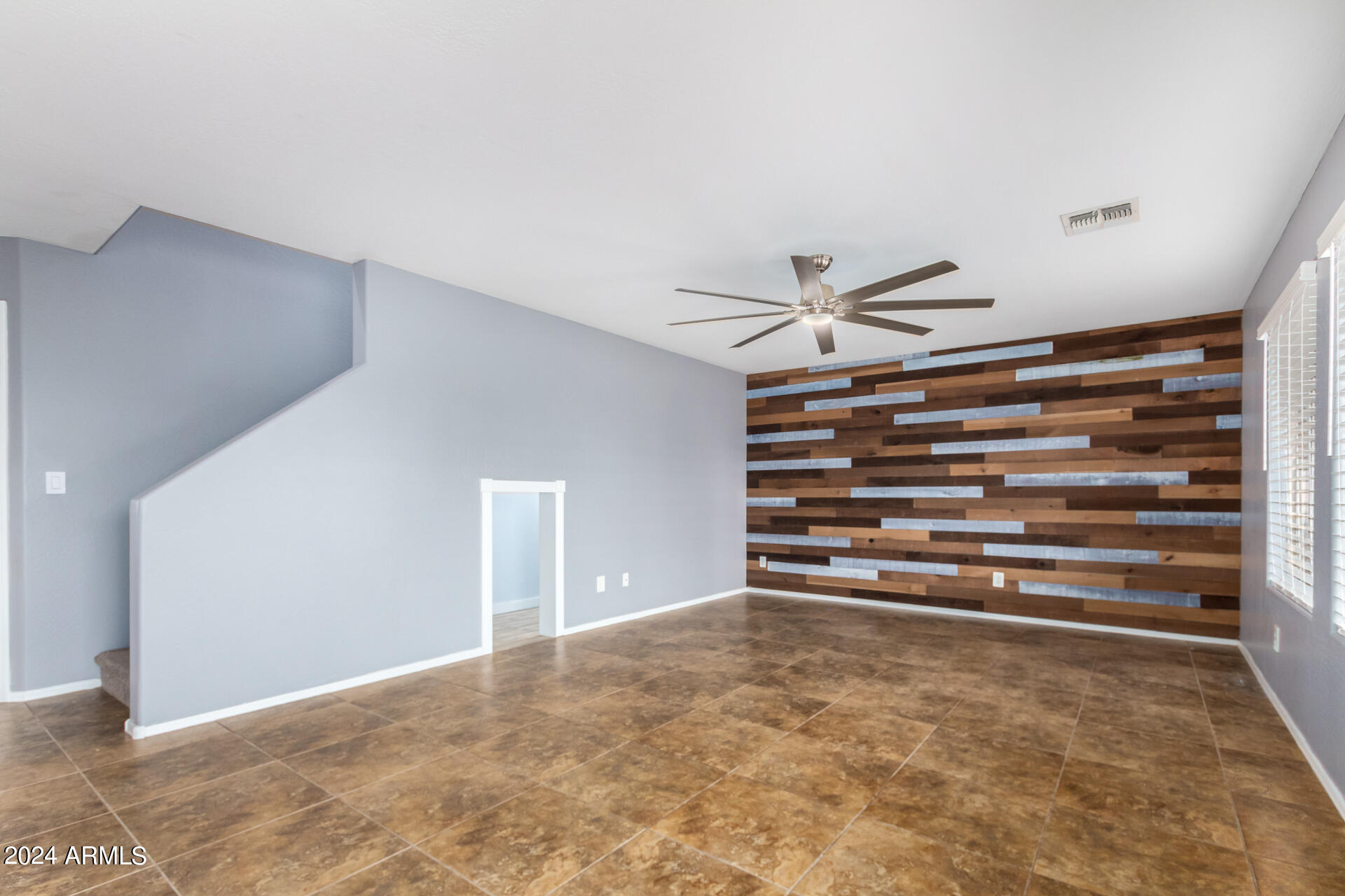 1290 W BELMONT RED Trail