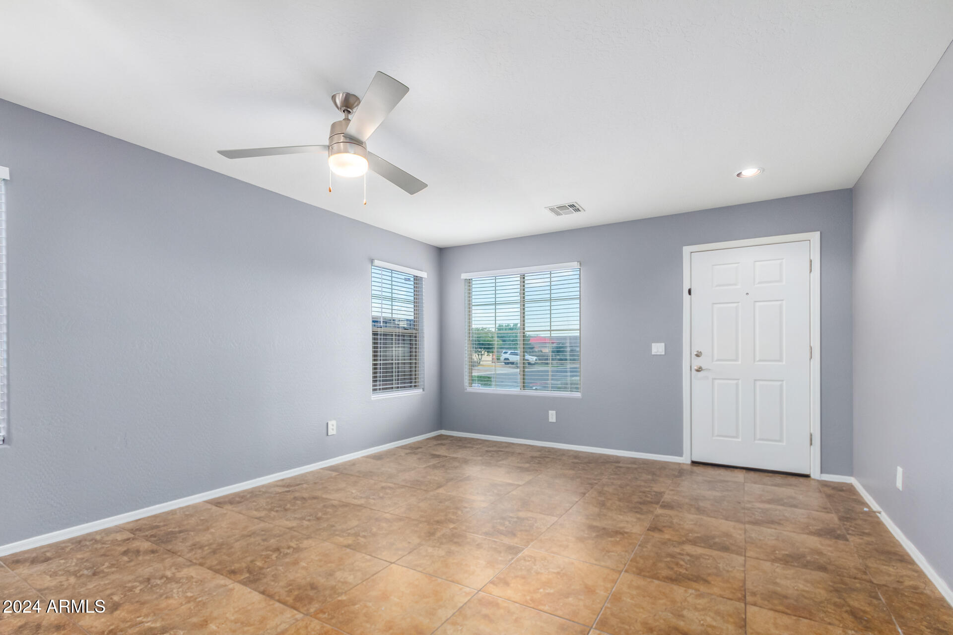 1290 W BELMONT RED Trail