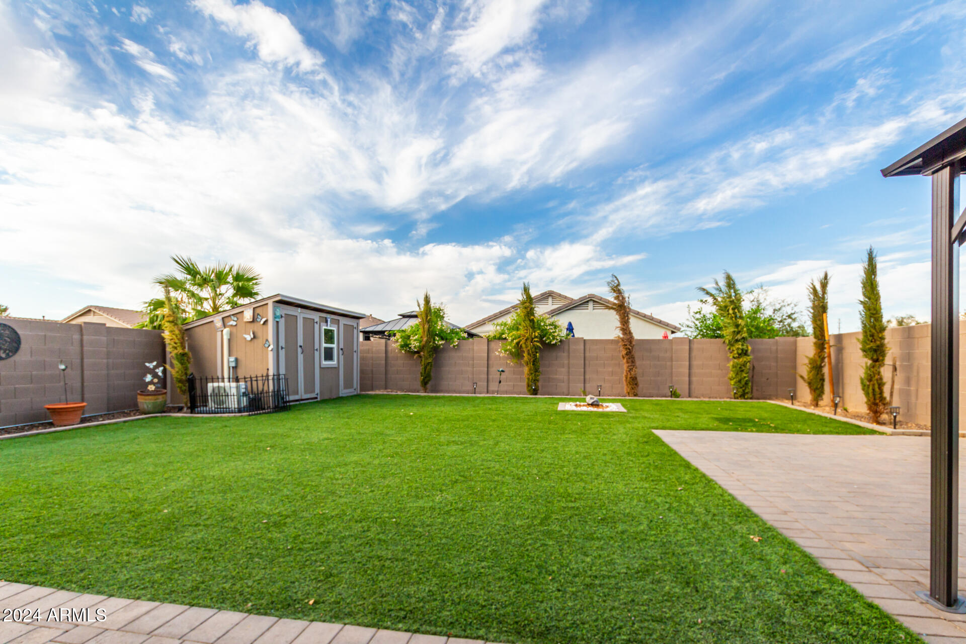 1290 W BELMONT RED Trail