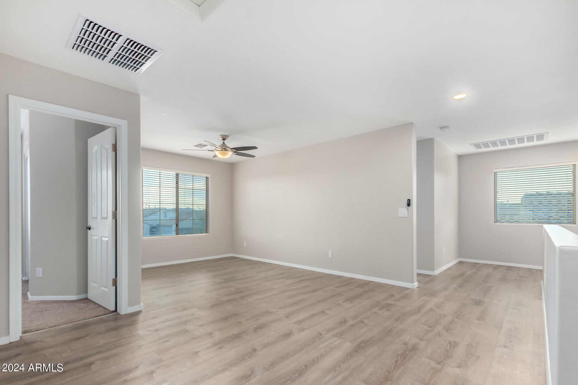 1290 W BELMONT RED Trail