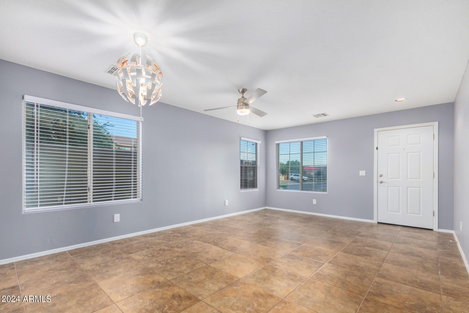 1290 W BELMONT RED Trail