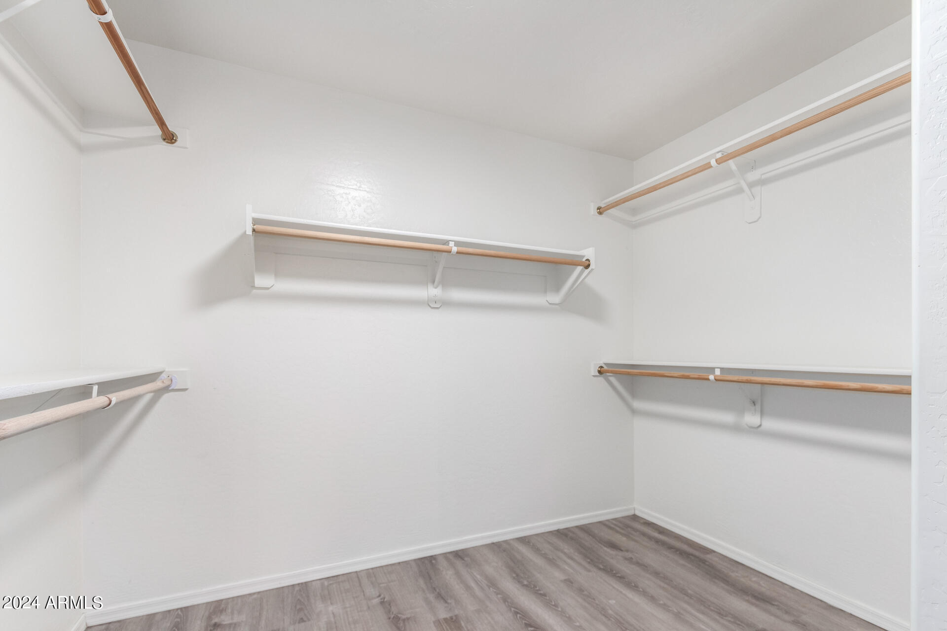 1290 W BELMONT RED Trail