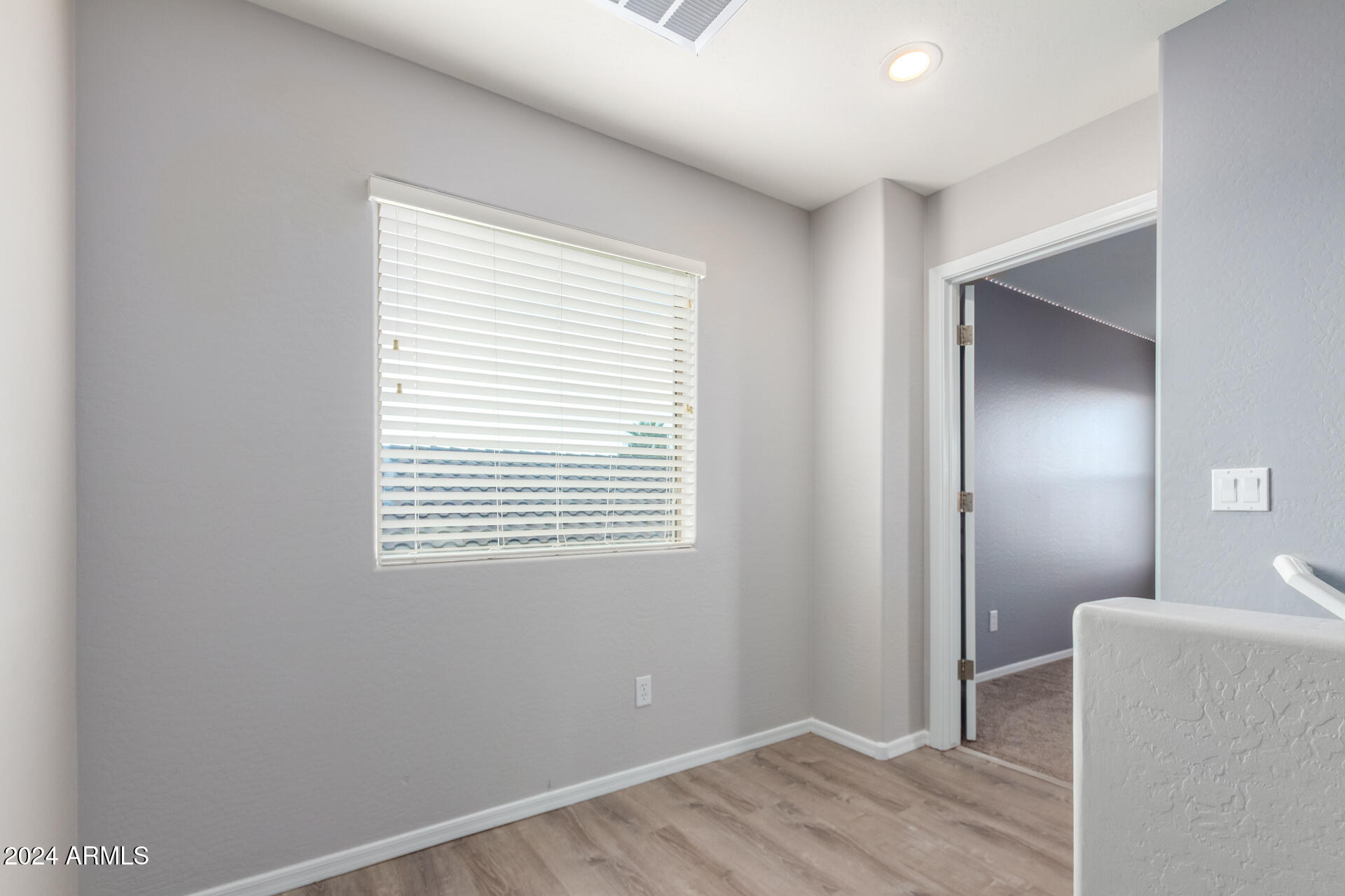 1290 W BELMONT RED Trail