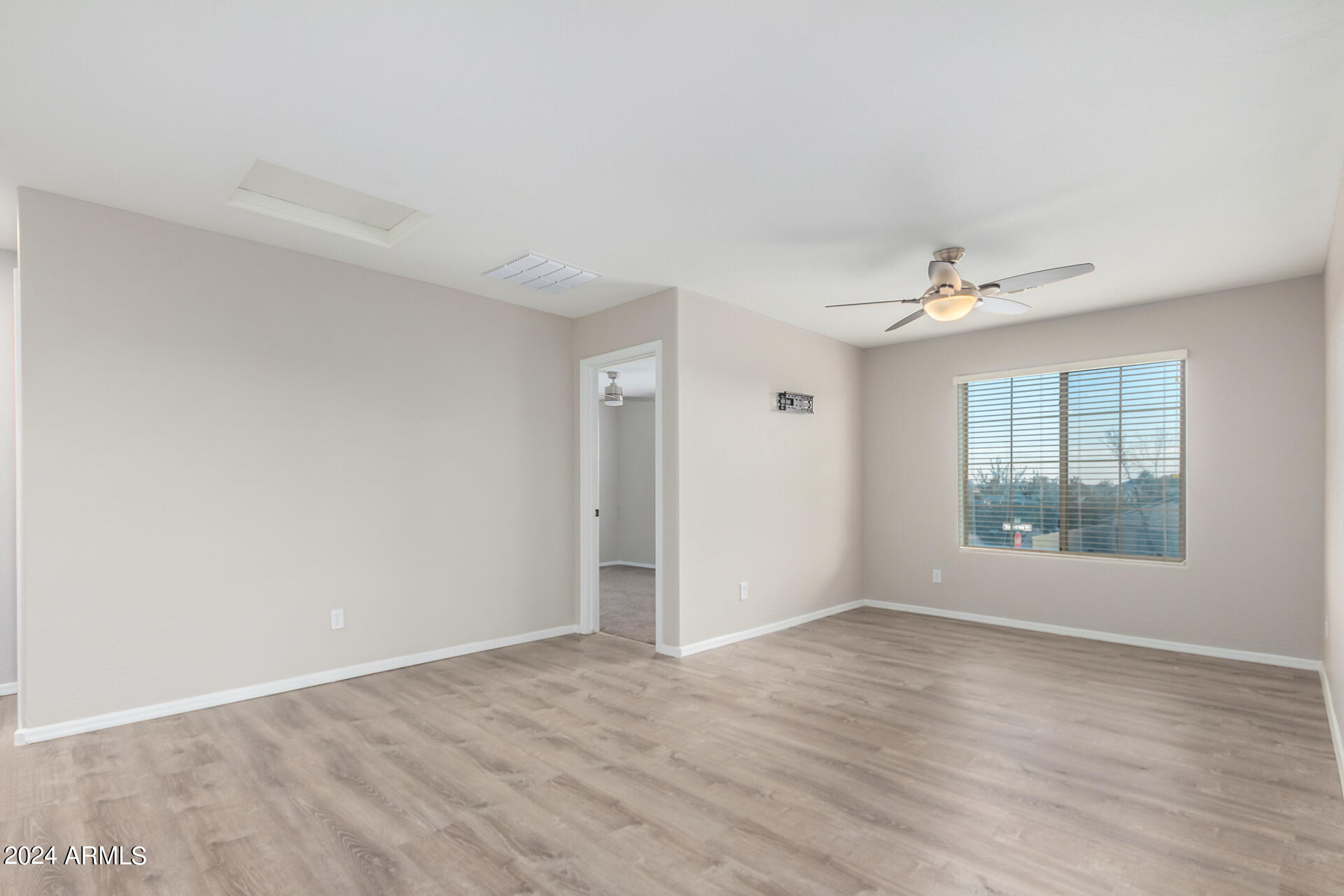 1290 W BELMONT RED Trail