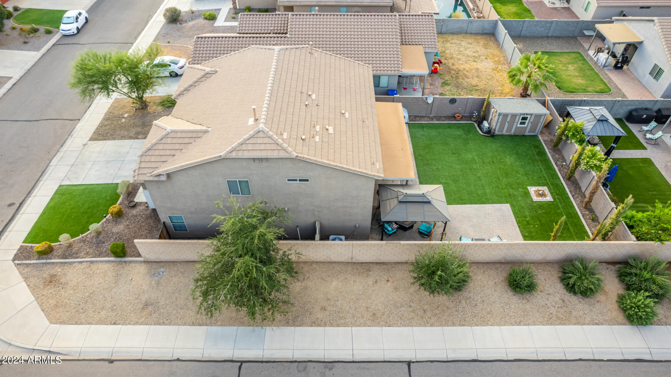 1290 W BELMONT RED Trail