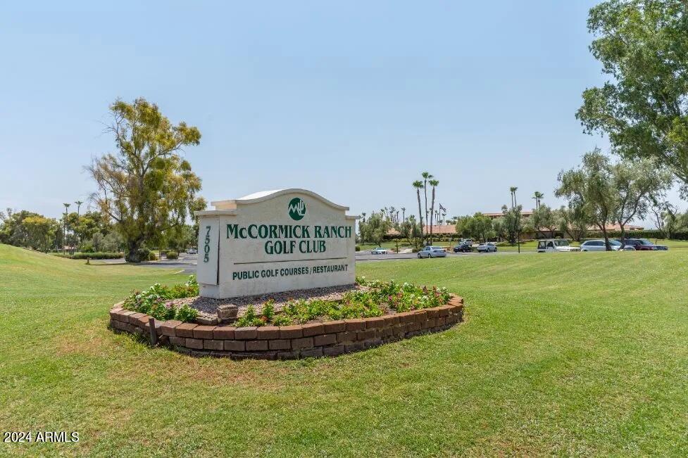 7496 N DEL NORTE Drive