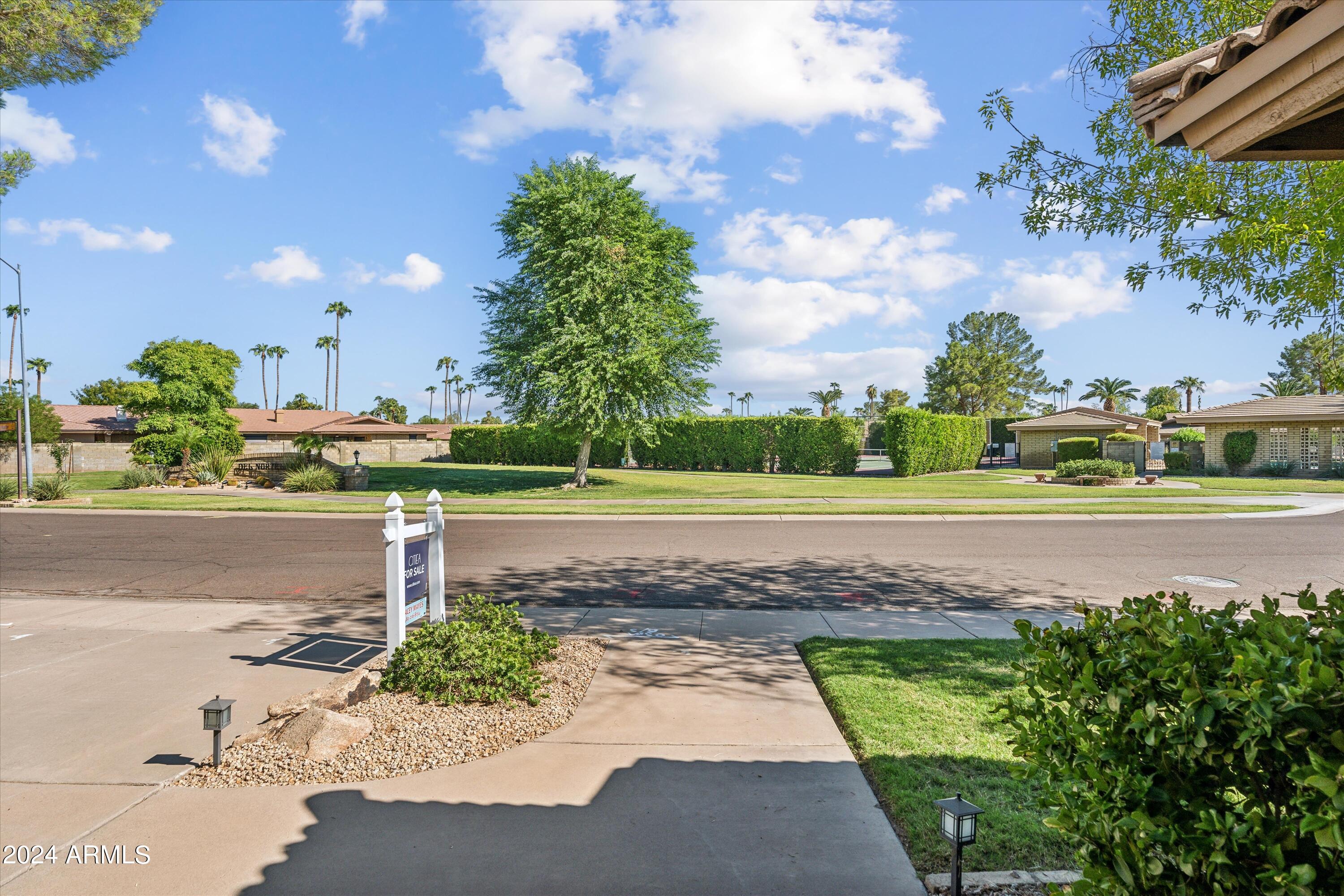 7496 N DEL NORTE Drive
