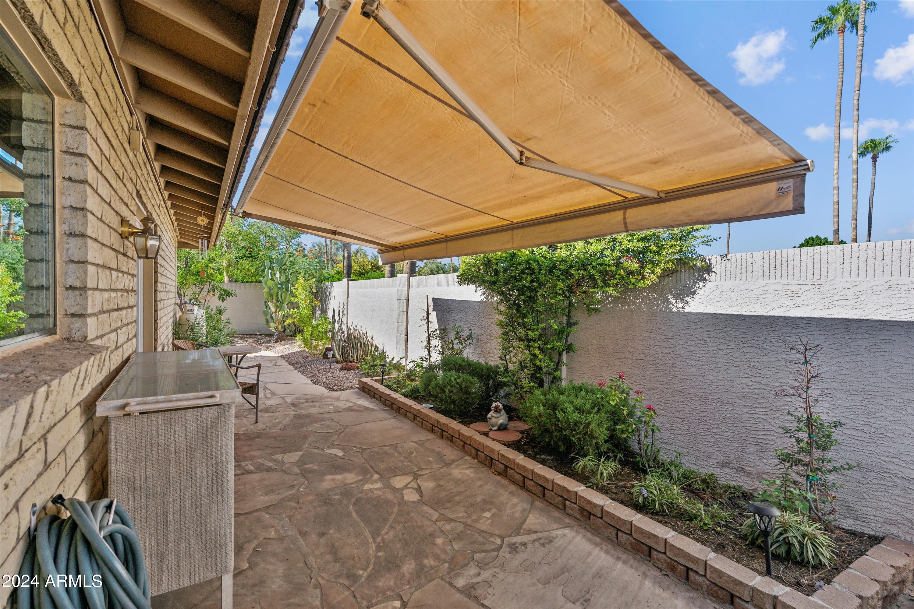 7496 N DEL NORTE Drive