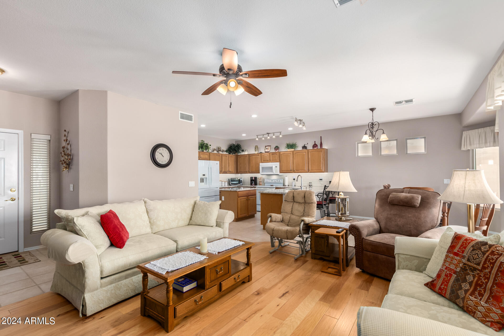 6960 S SENATE Street