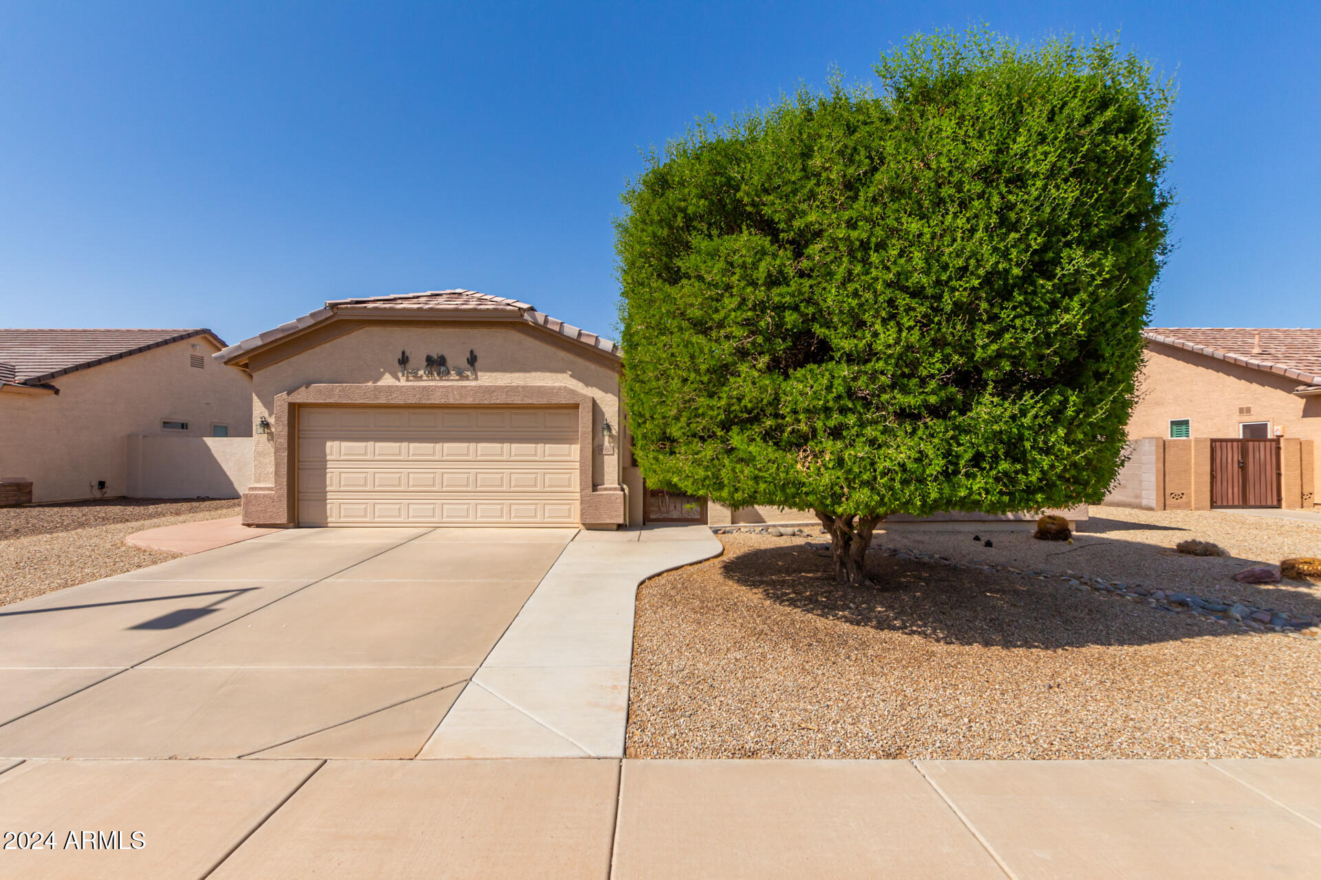 6960 S SENATE Street