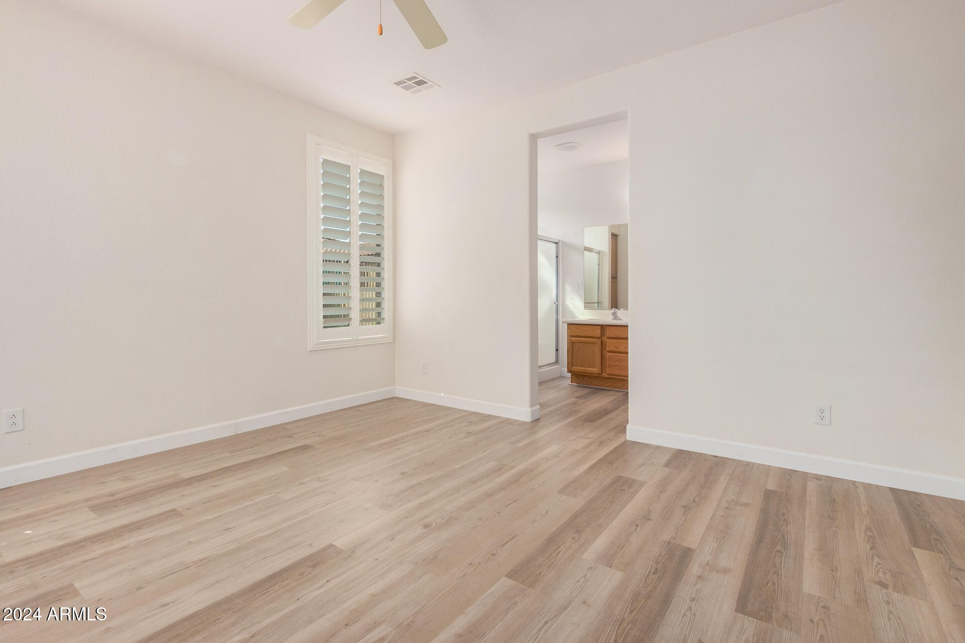 4777 E NARROWLEAF Drive