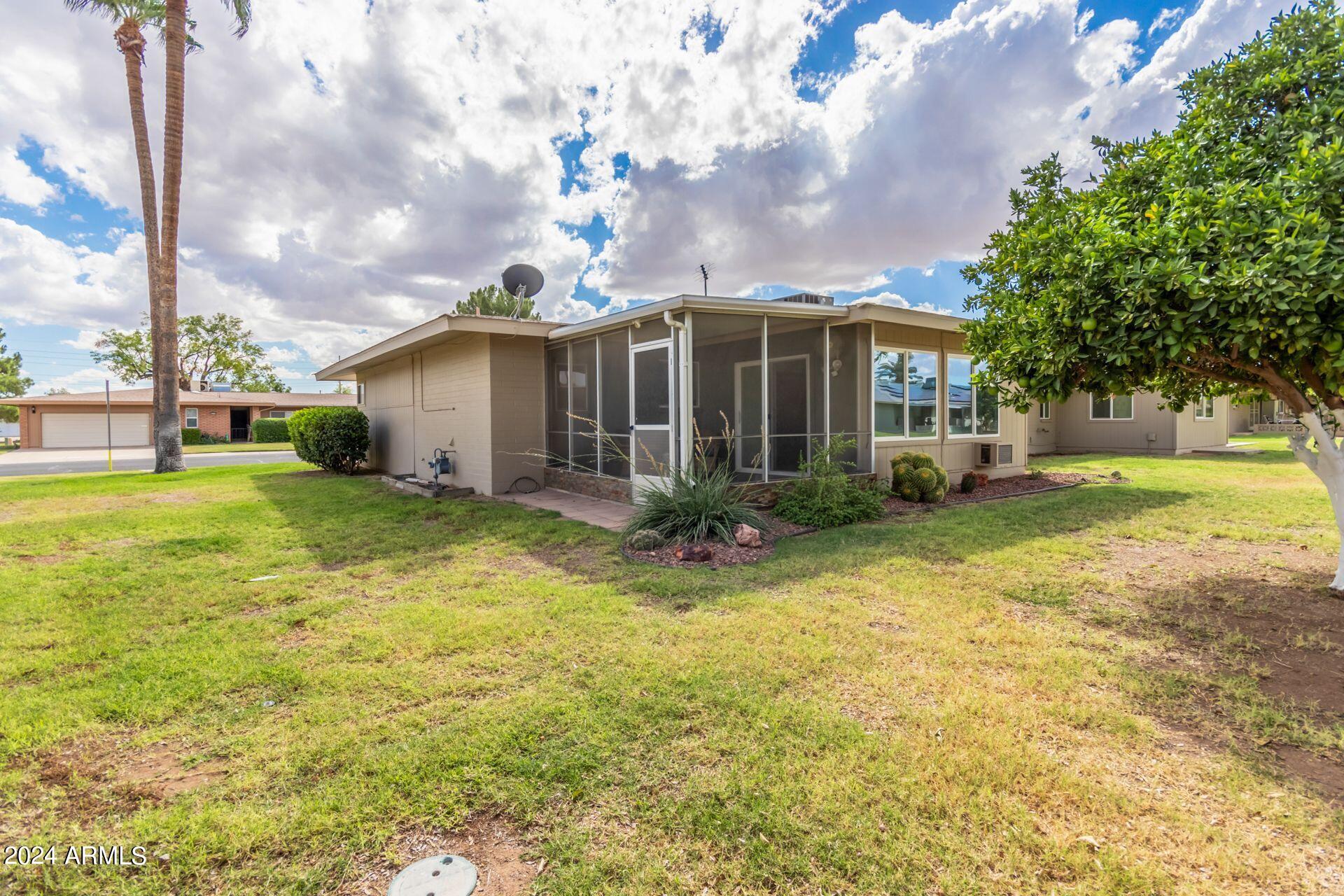 10712 W KELSO Drive