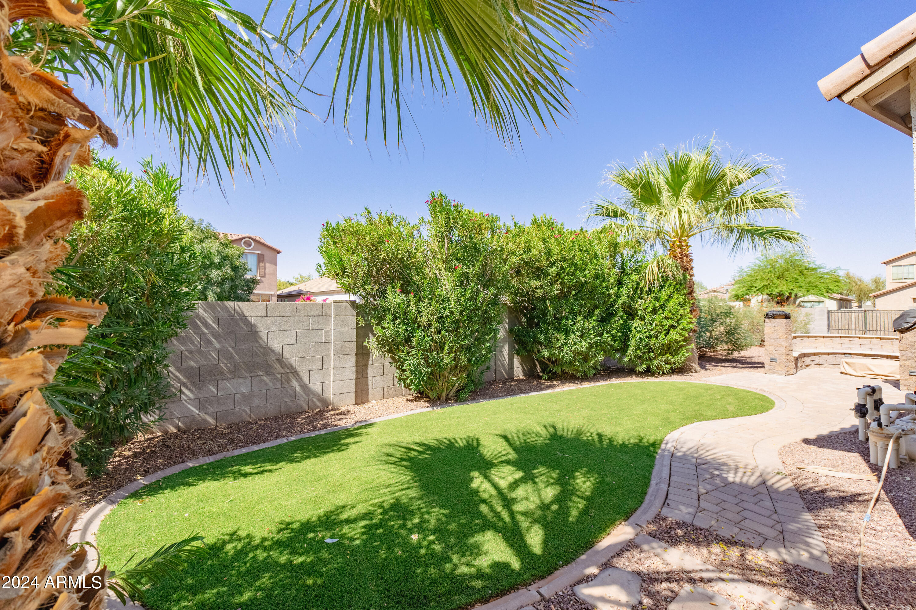 43613 W WALLNER Drive
