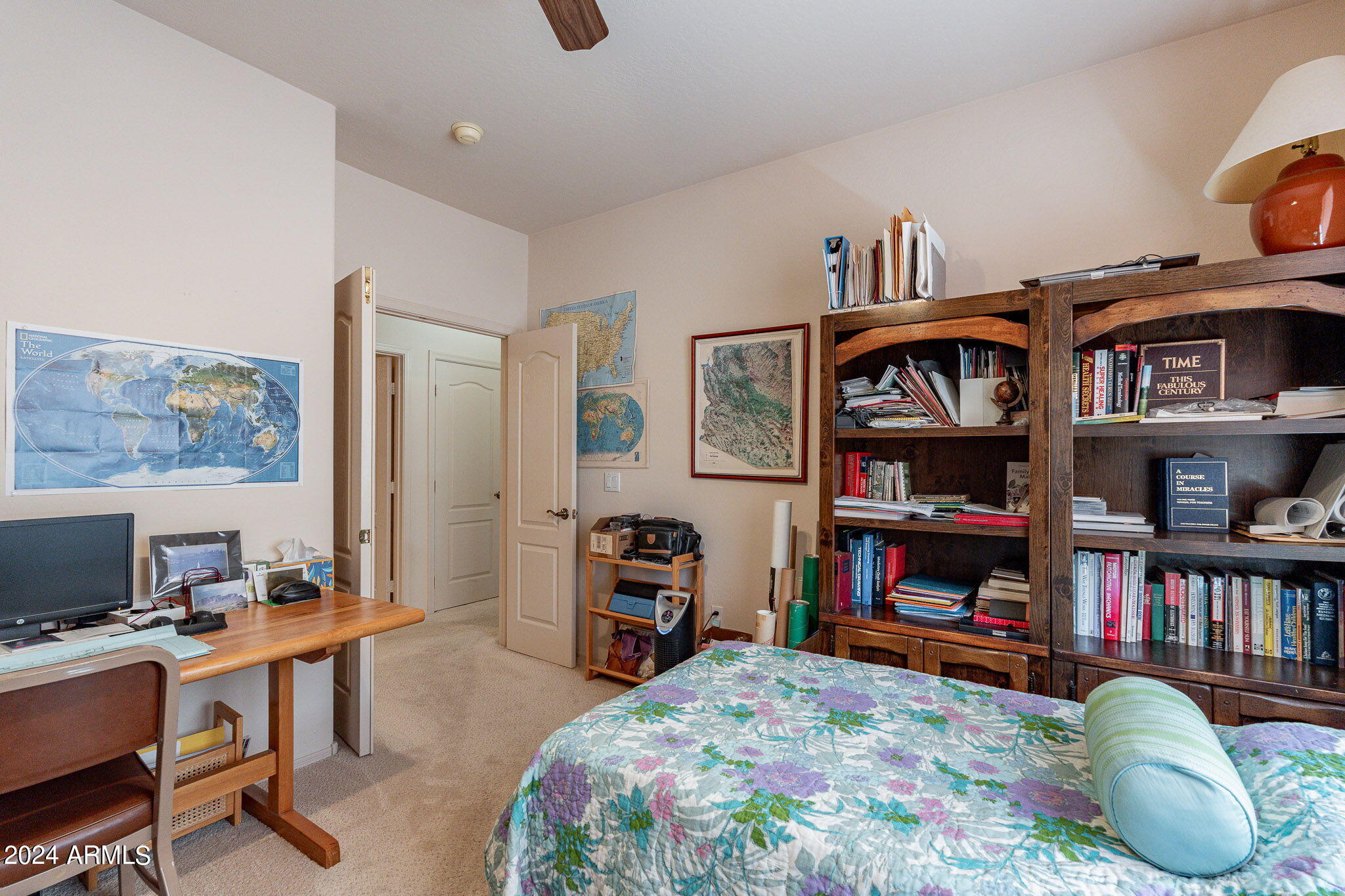 2578 E ARROWHEAD Trail