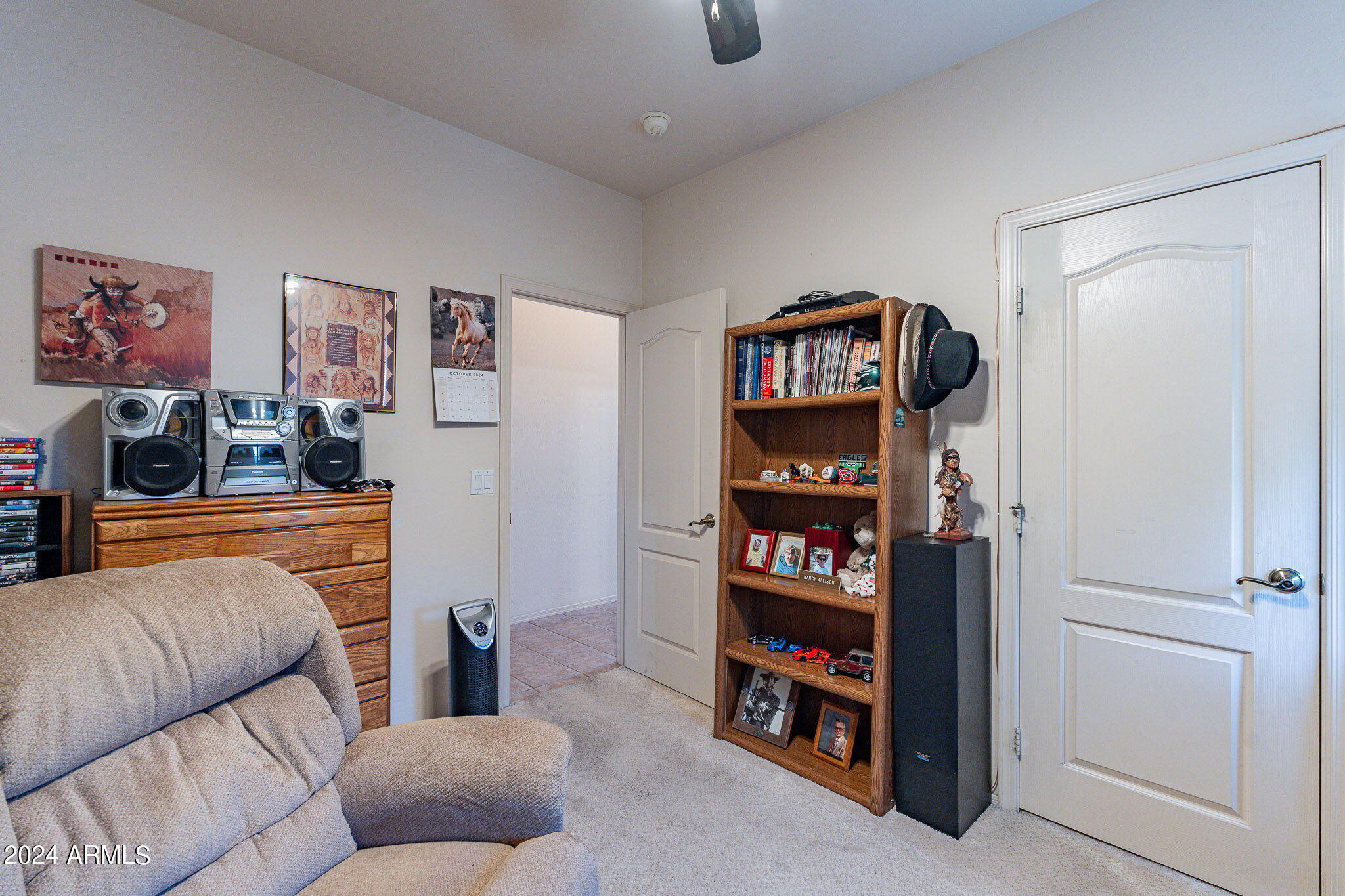 2578 E ARROWHEAD Trail