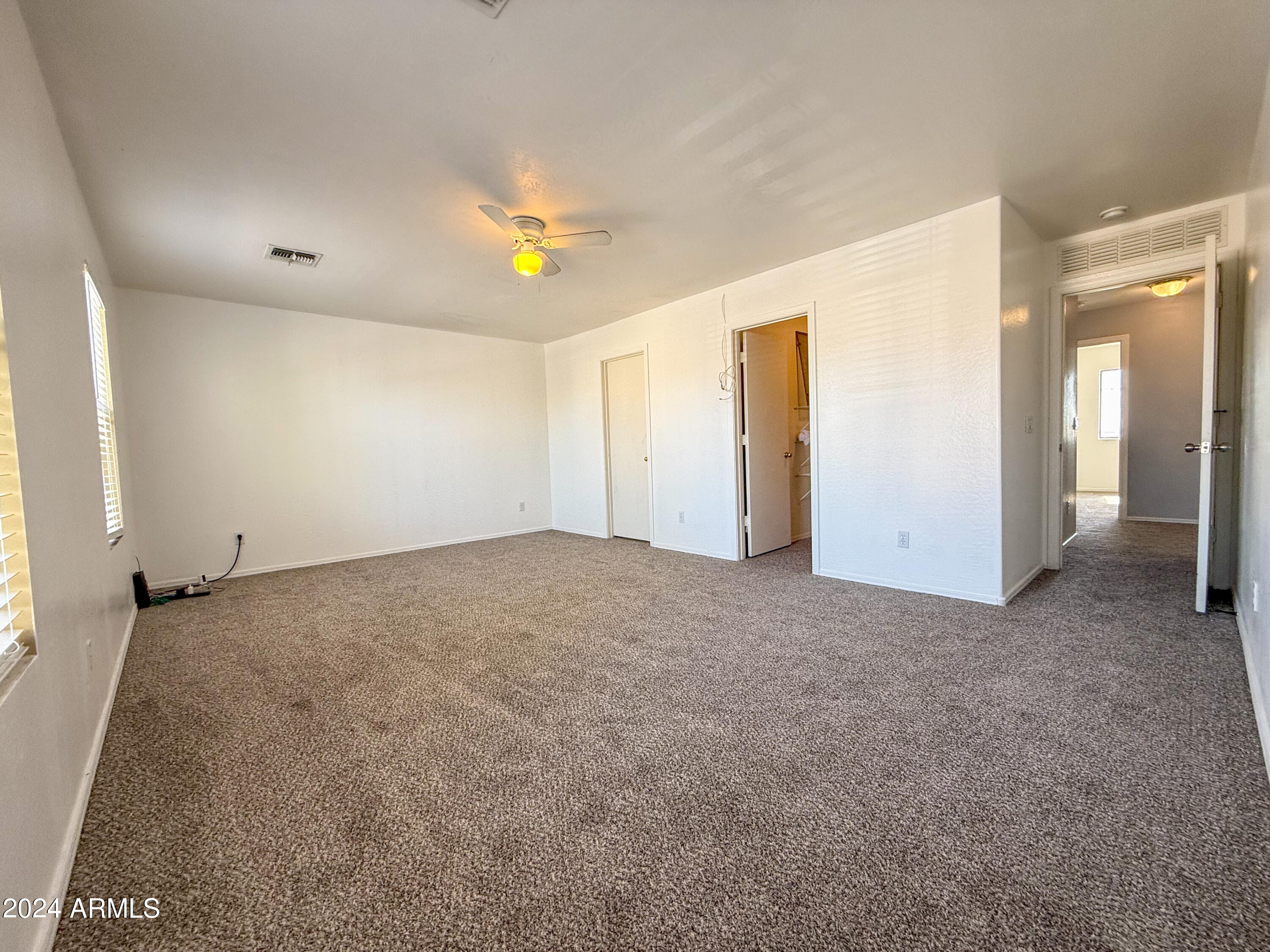 8613 W RILEY Road