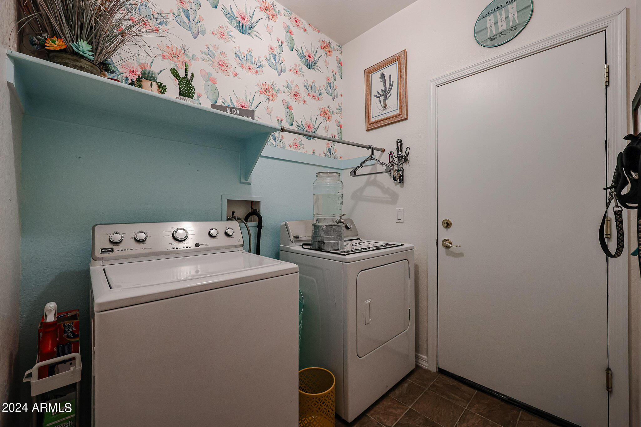 3881 E GLENEAGLE Place