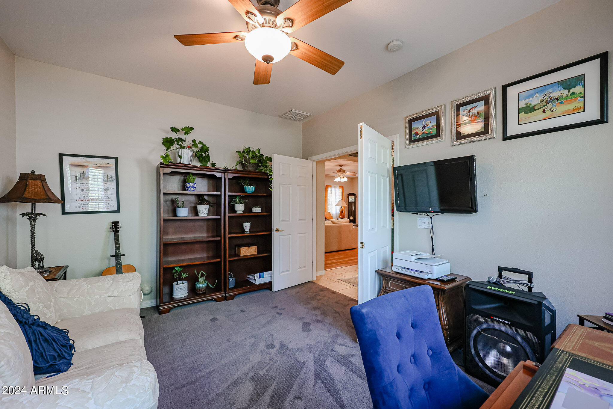 3881 E GLENEAGLE Place