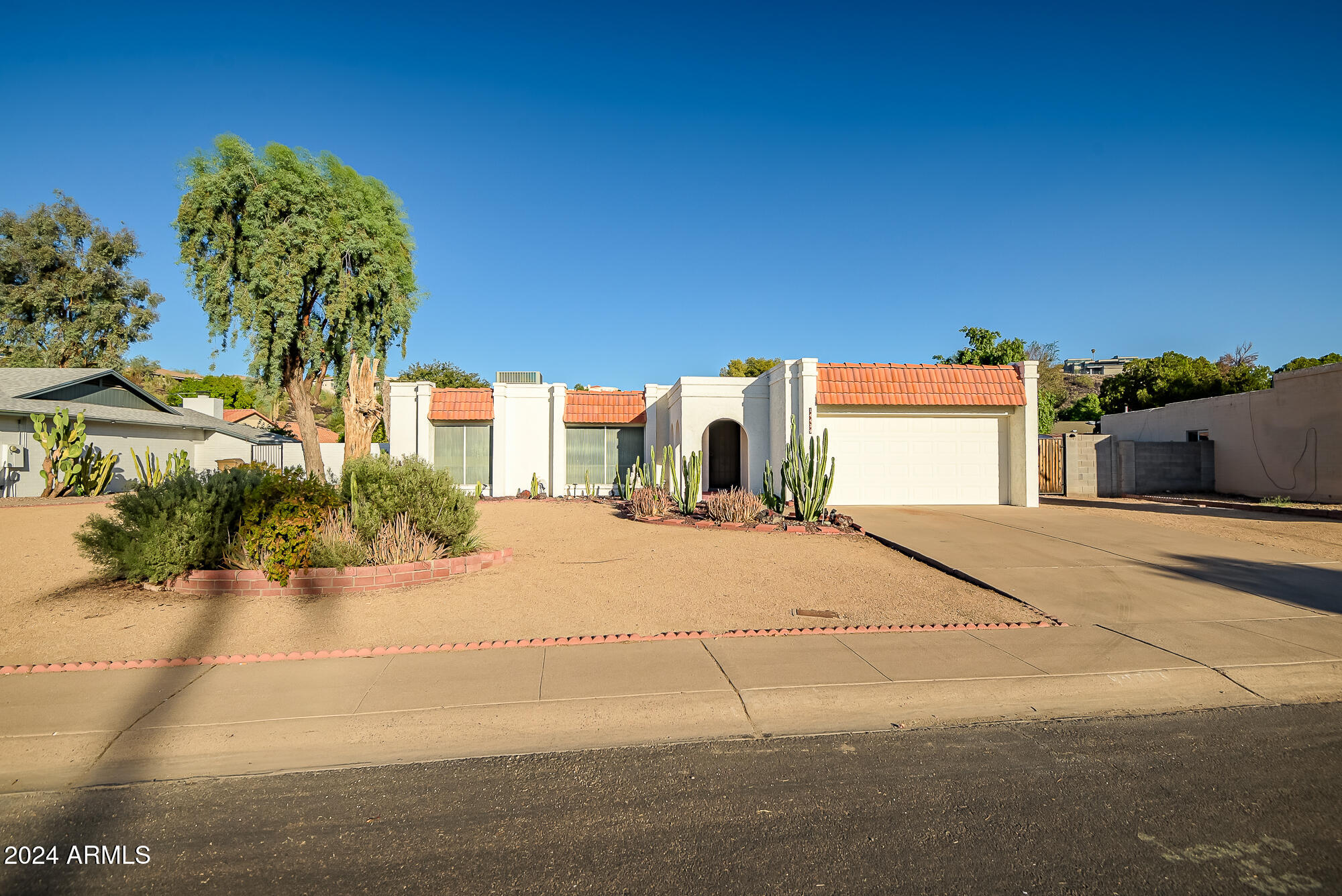 14439 N 17TH Drive