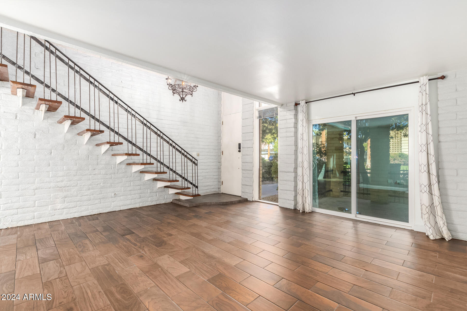 6925 E 4TH Street # 19