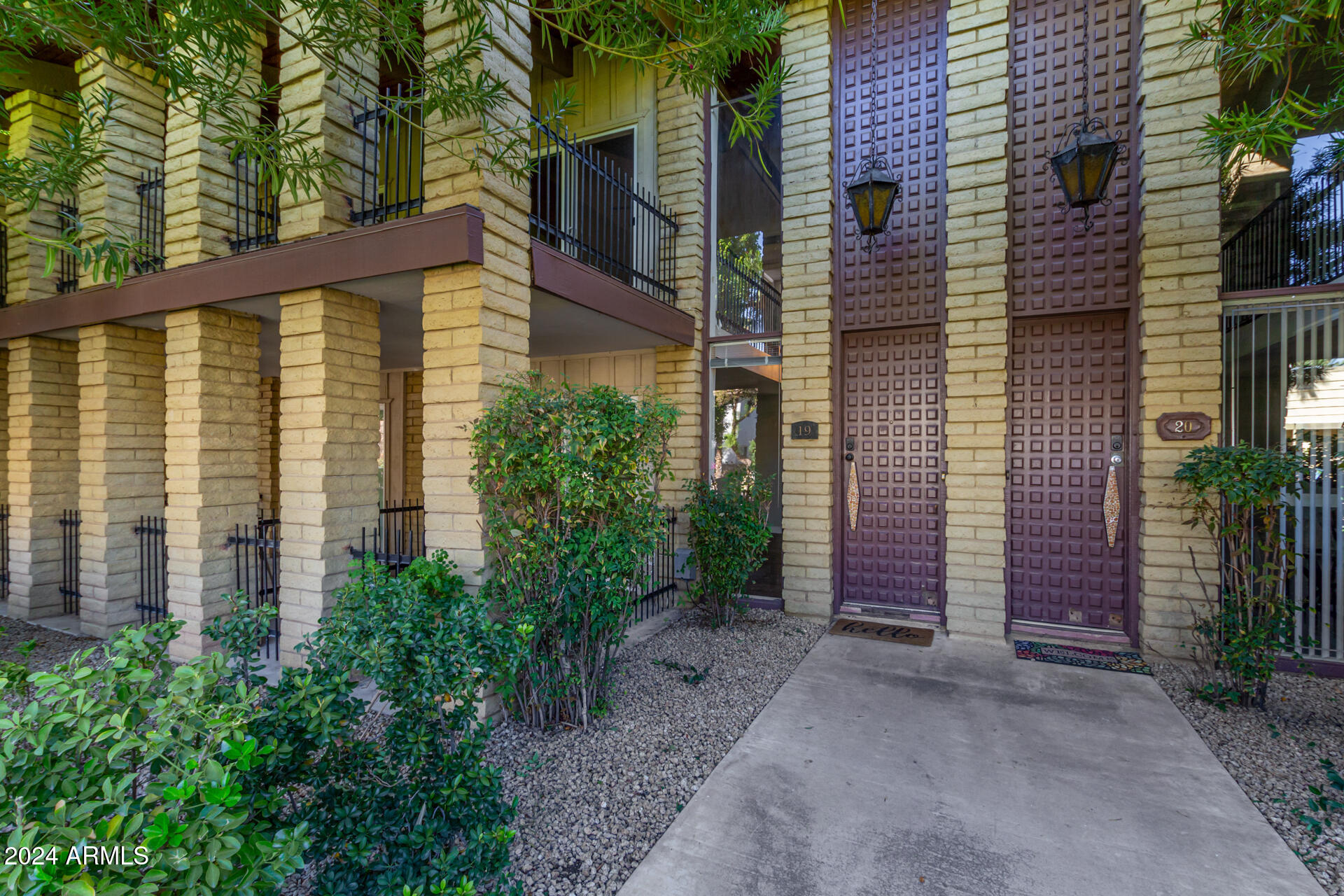 6925 E 4TH Street # 19