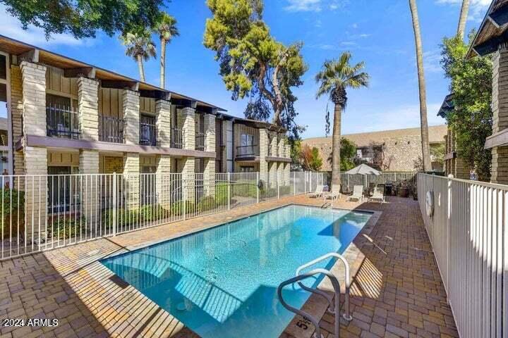 6925 E 4TH Street # 19