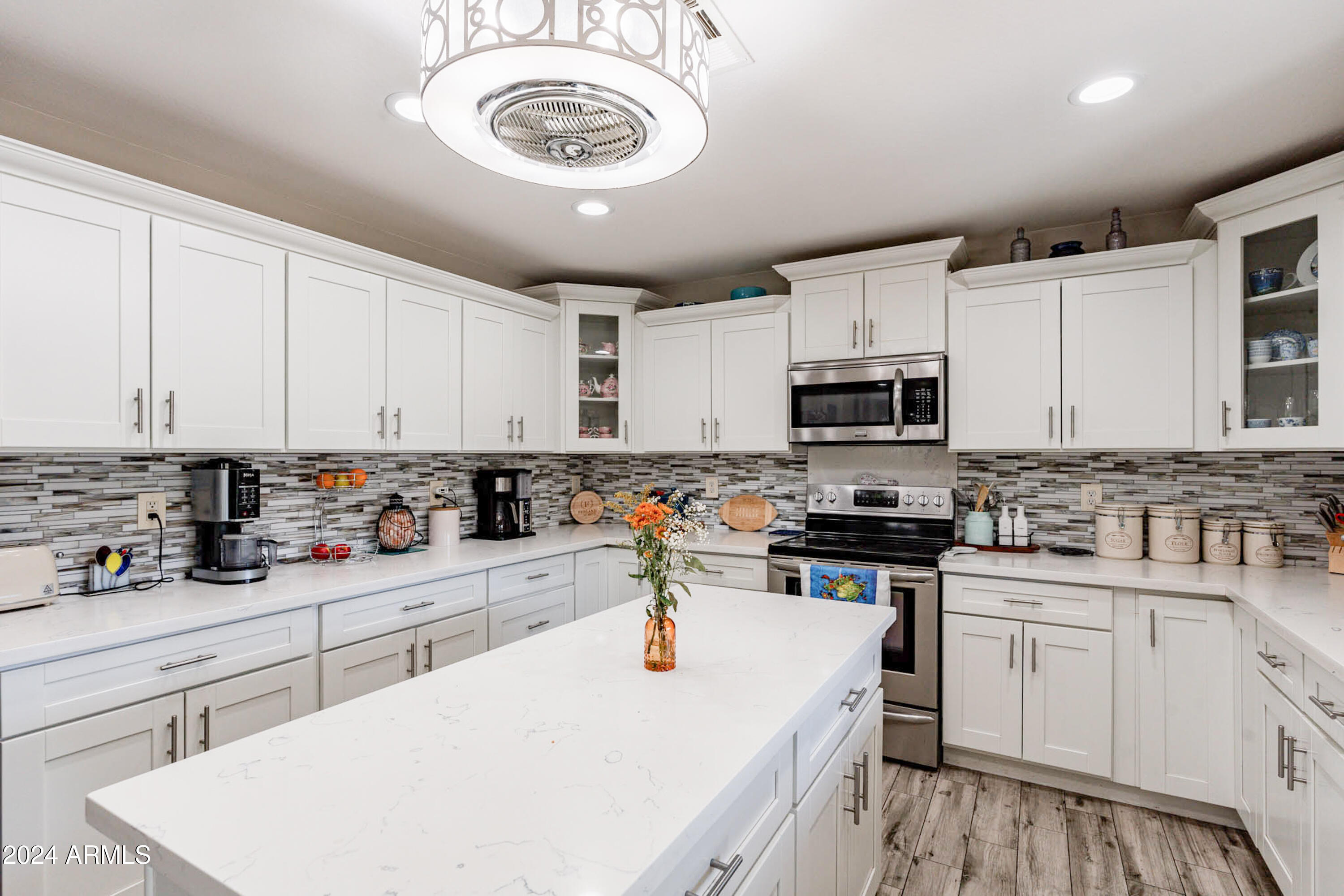 3371 E ELGIN Street