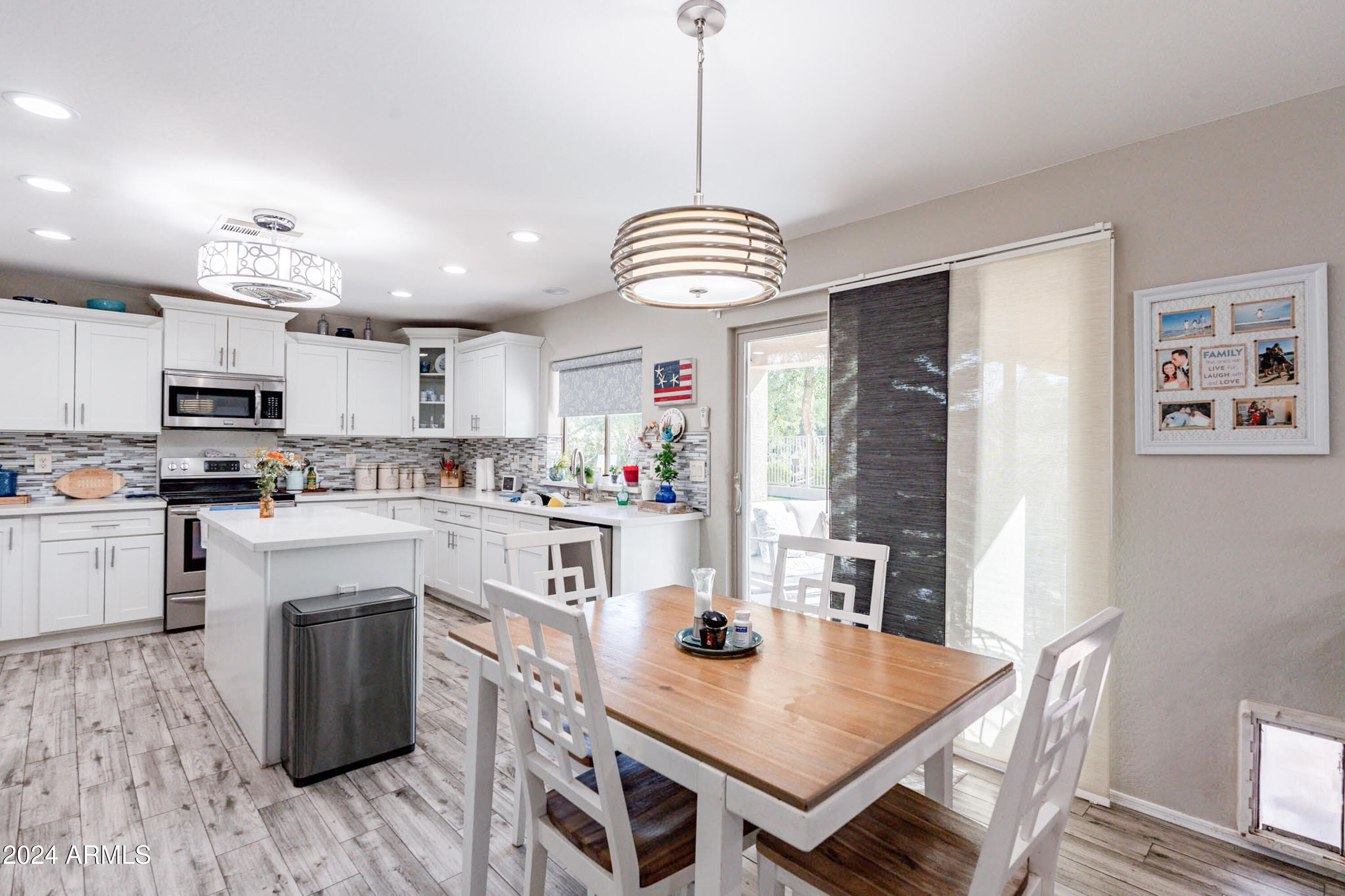 3371 E ELGIN Street