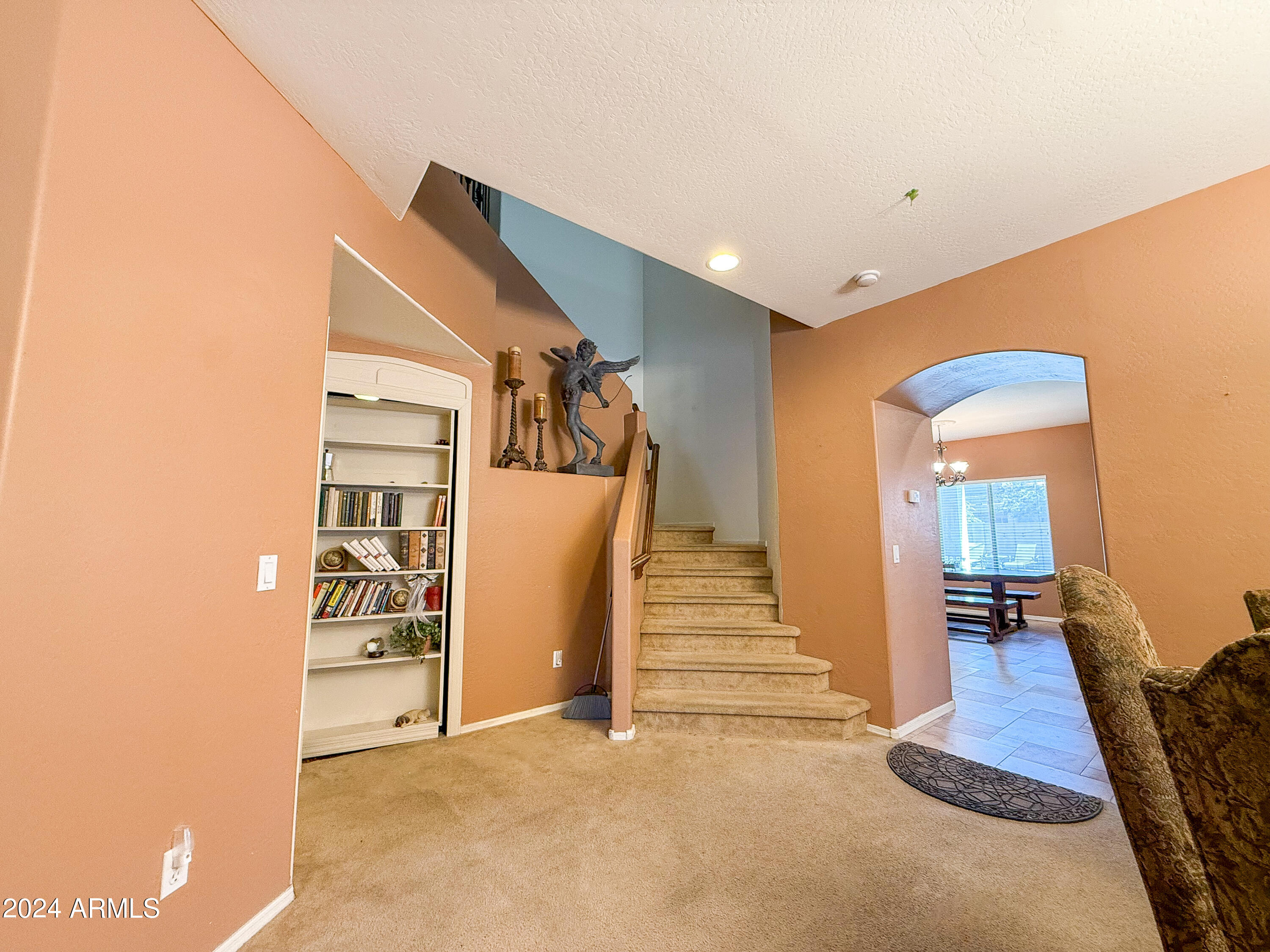 4609 N 112TH Drive