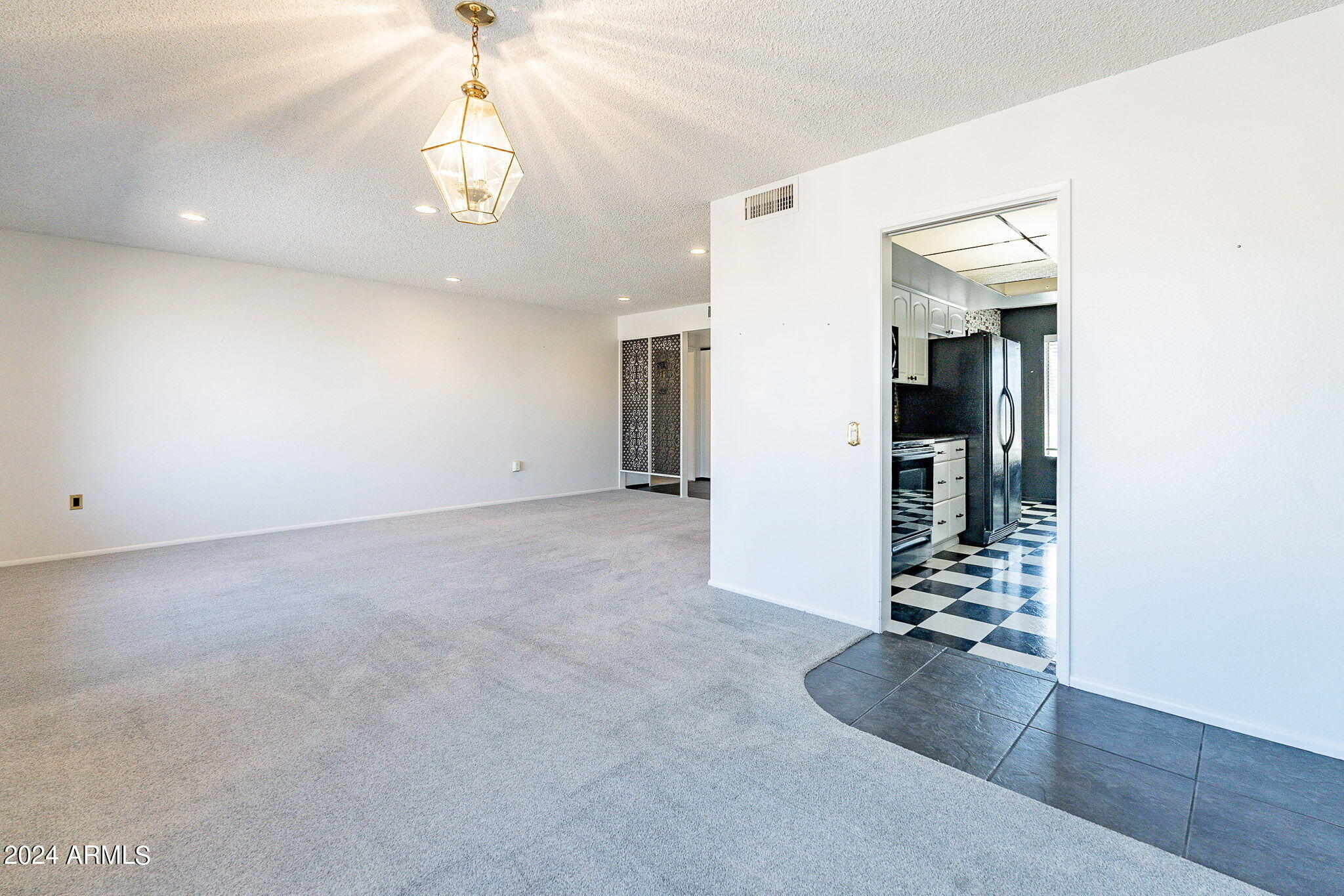10030 W DESERT ROCK Drive