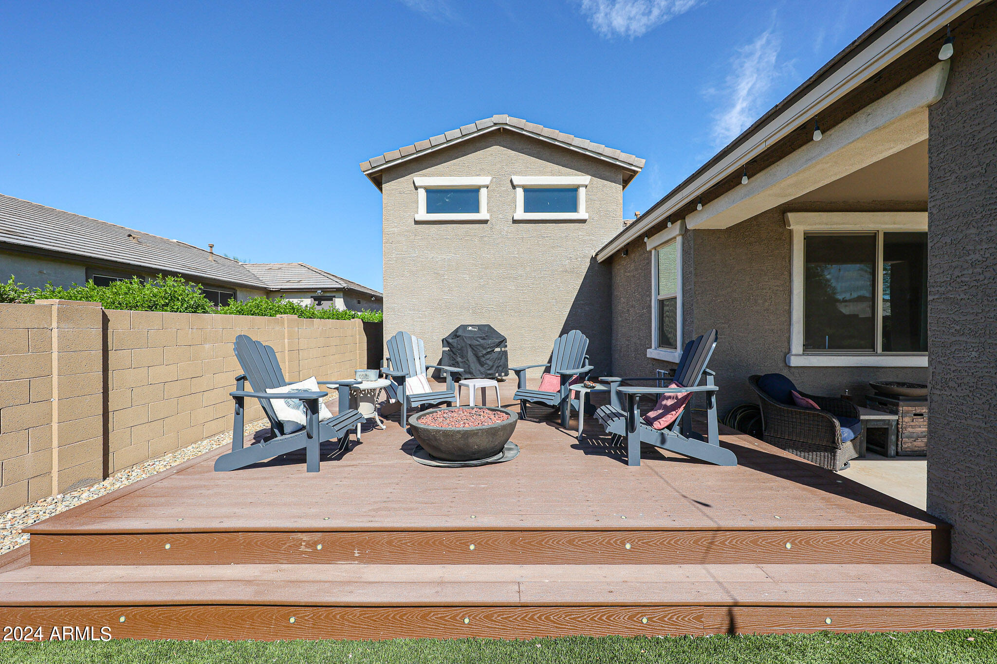 7727 W AGORA Lane