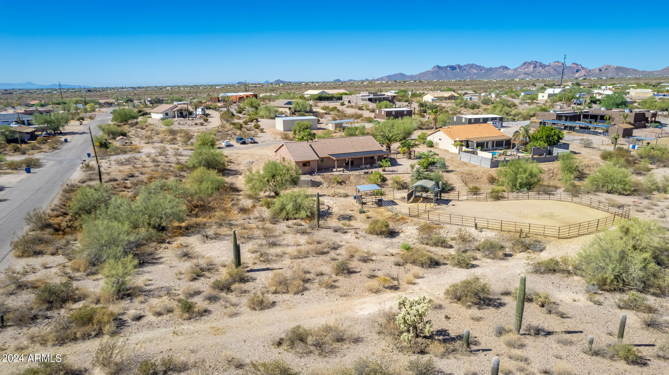 57 N ROADRUNNER Road