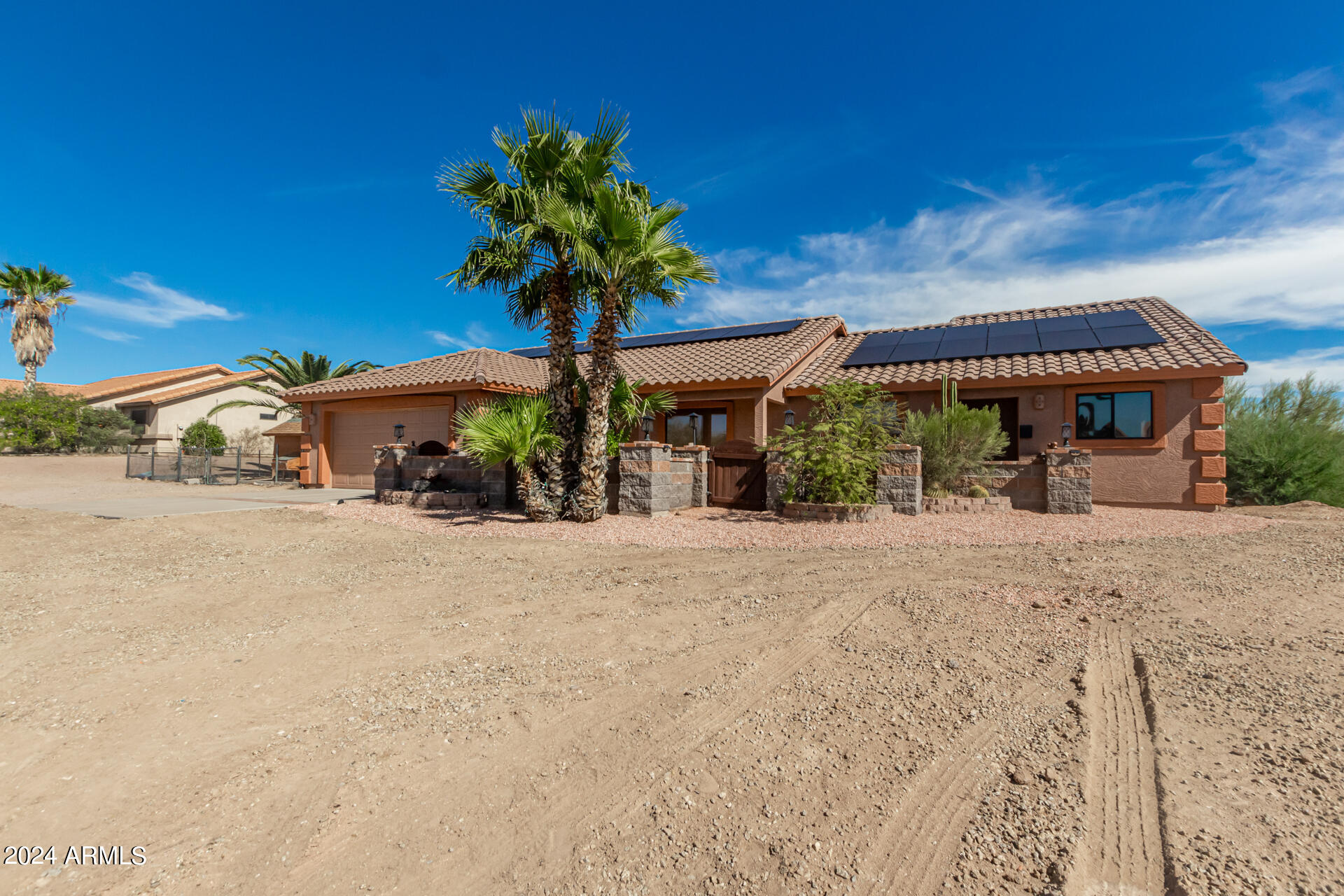 57 N ROADRUNNER Road