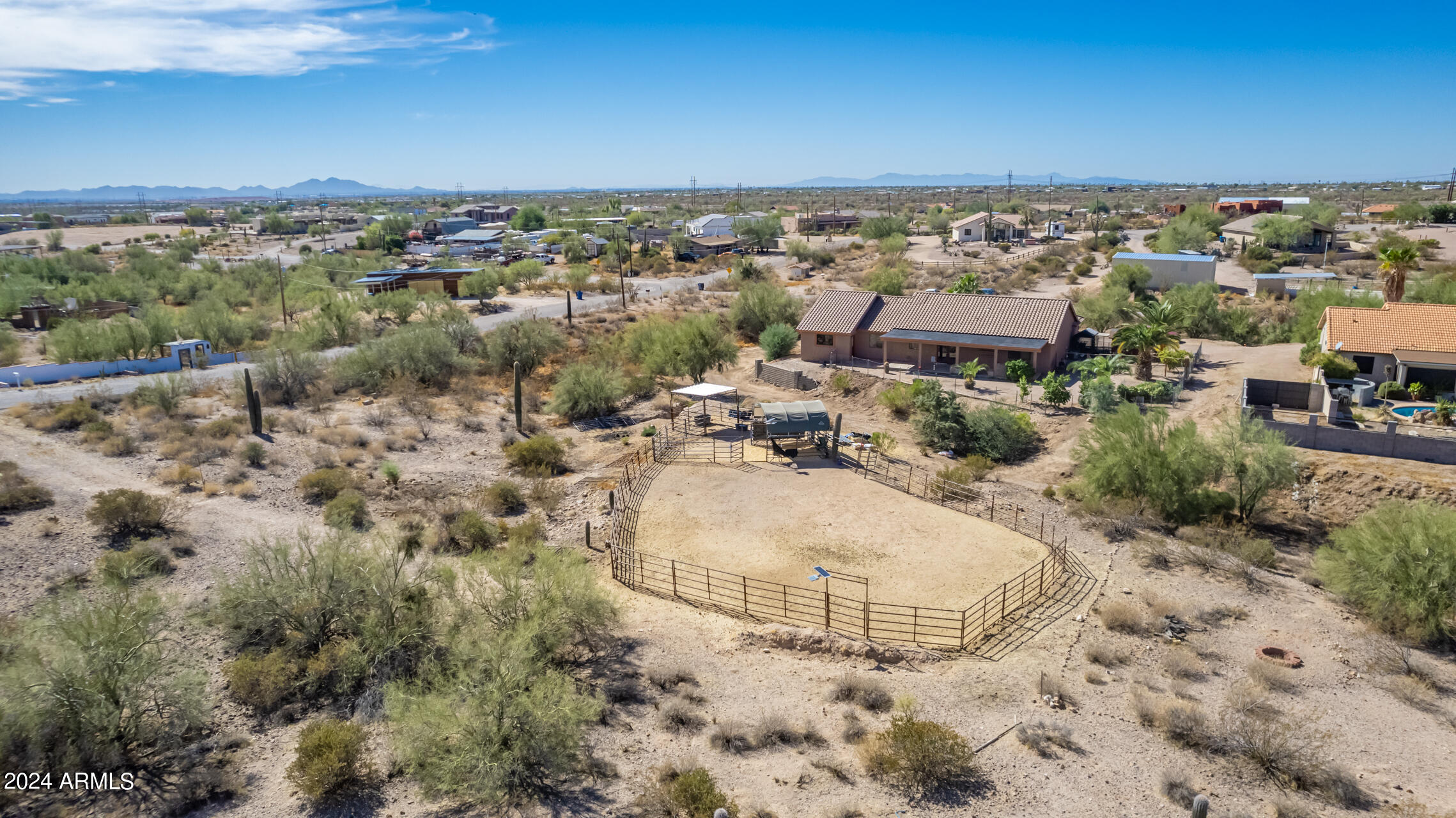 57 N ROADRUNNER Road