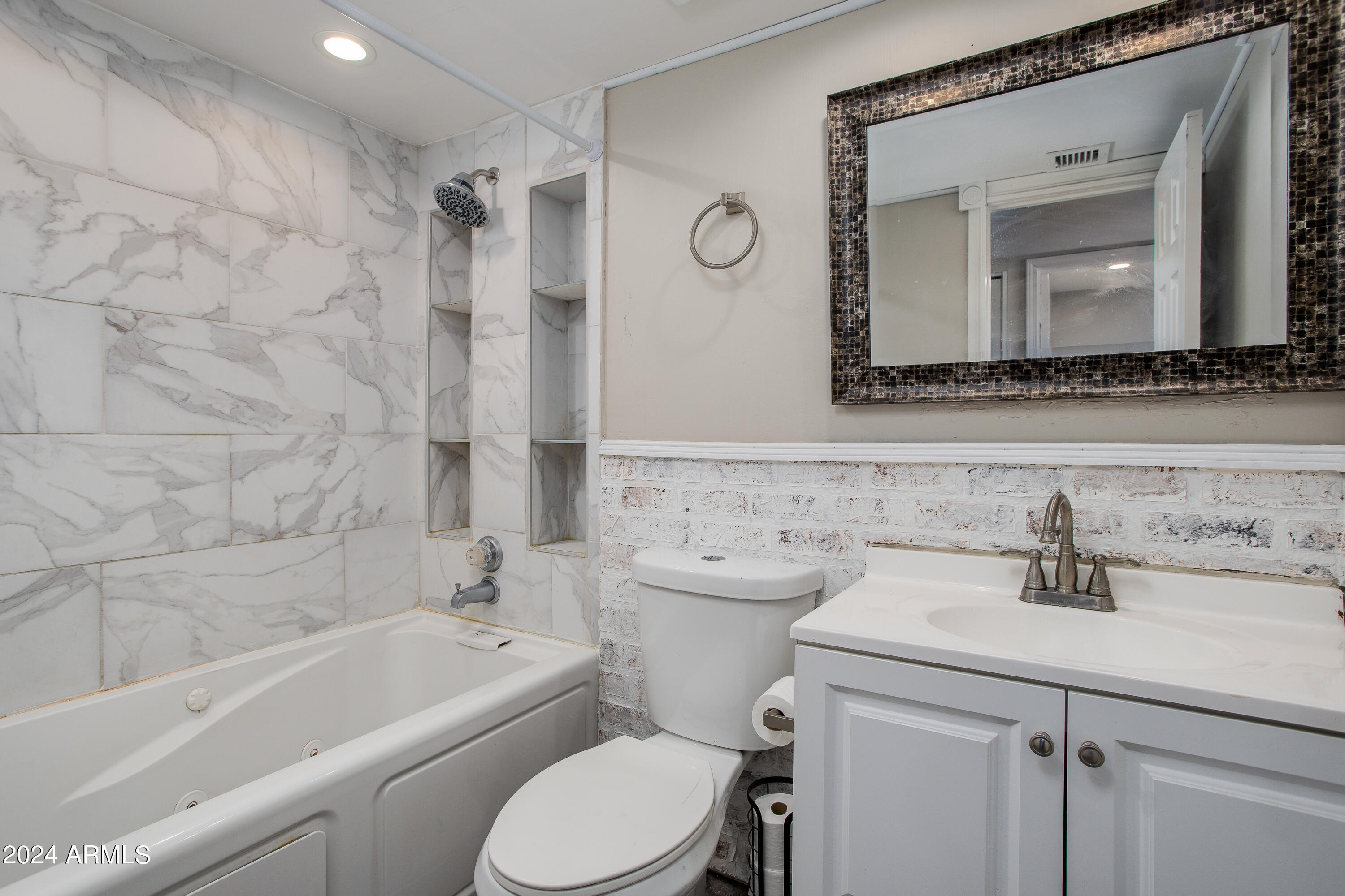 948 S ALMA SCHOOL Road # 19