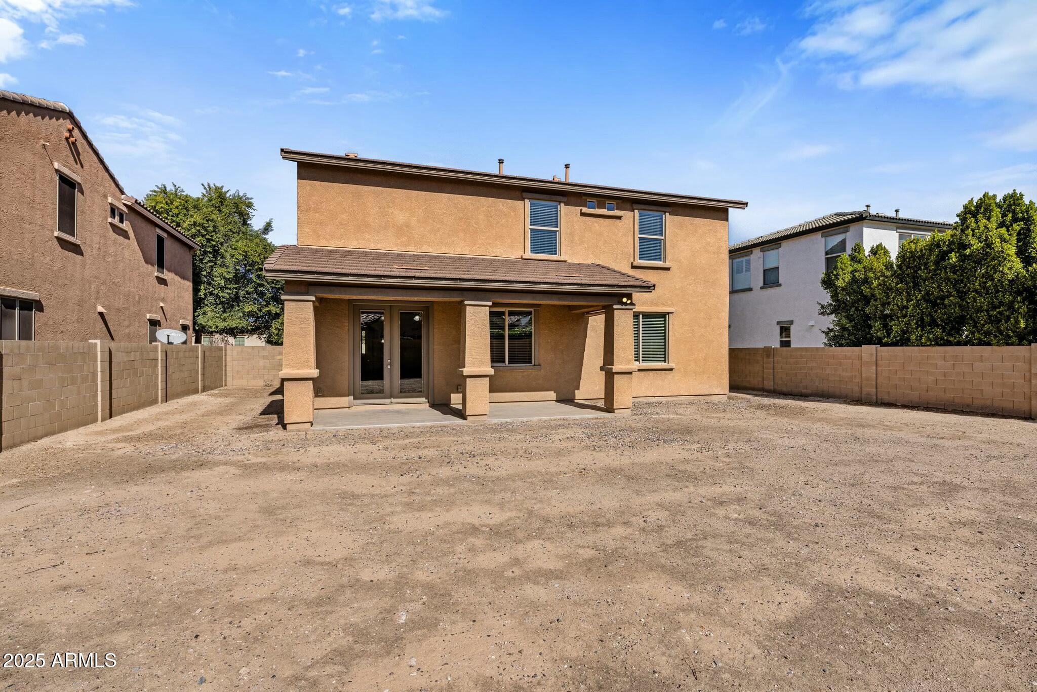1695 E MIA Lane