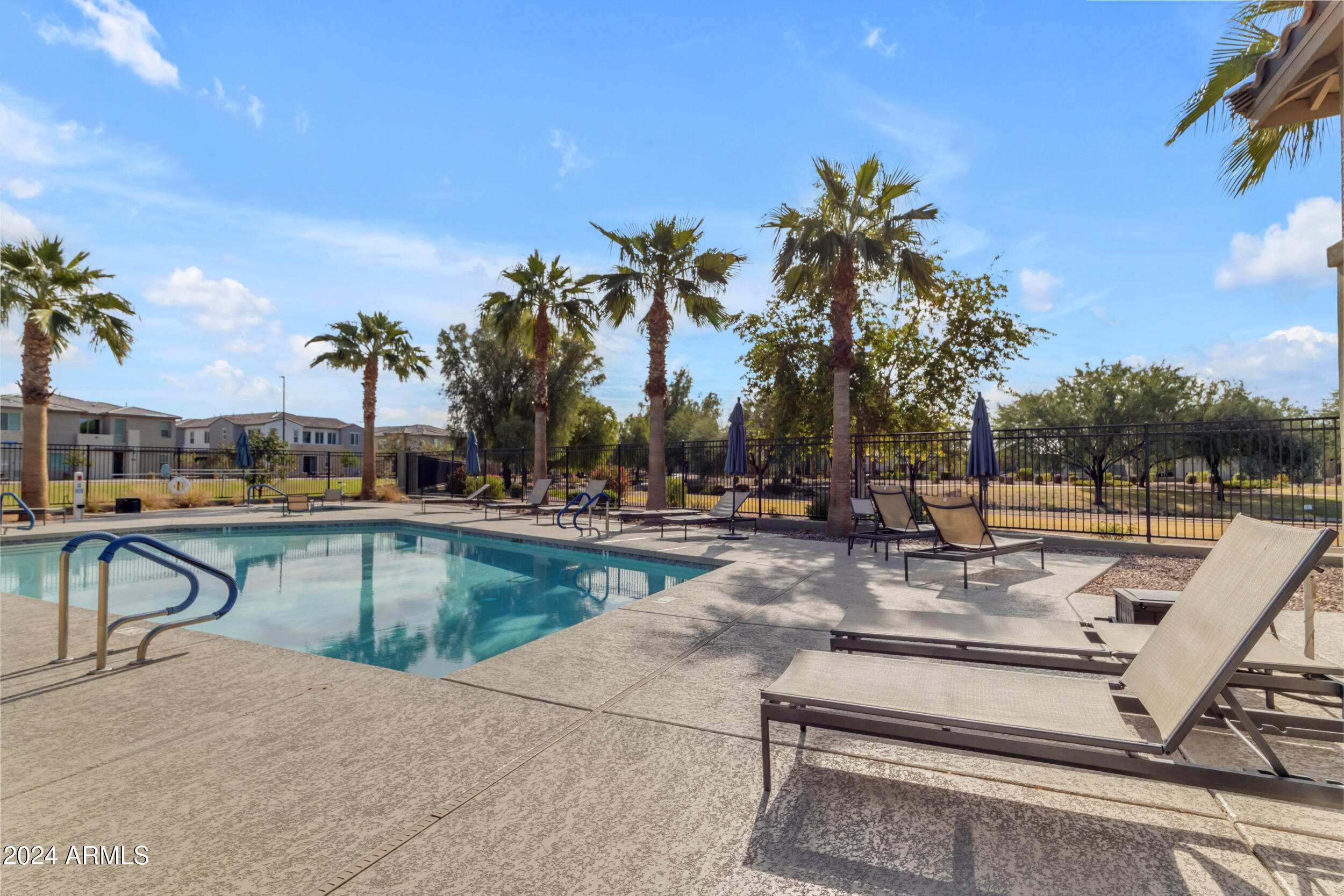 730 E ZESTA Lane # 102