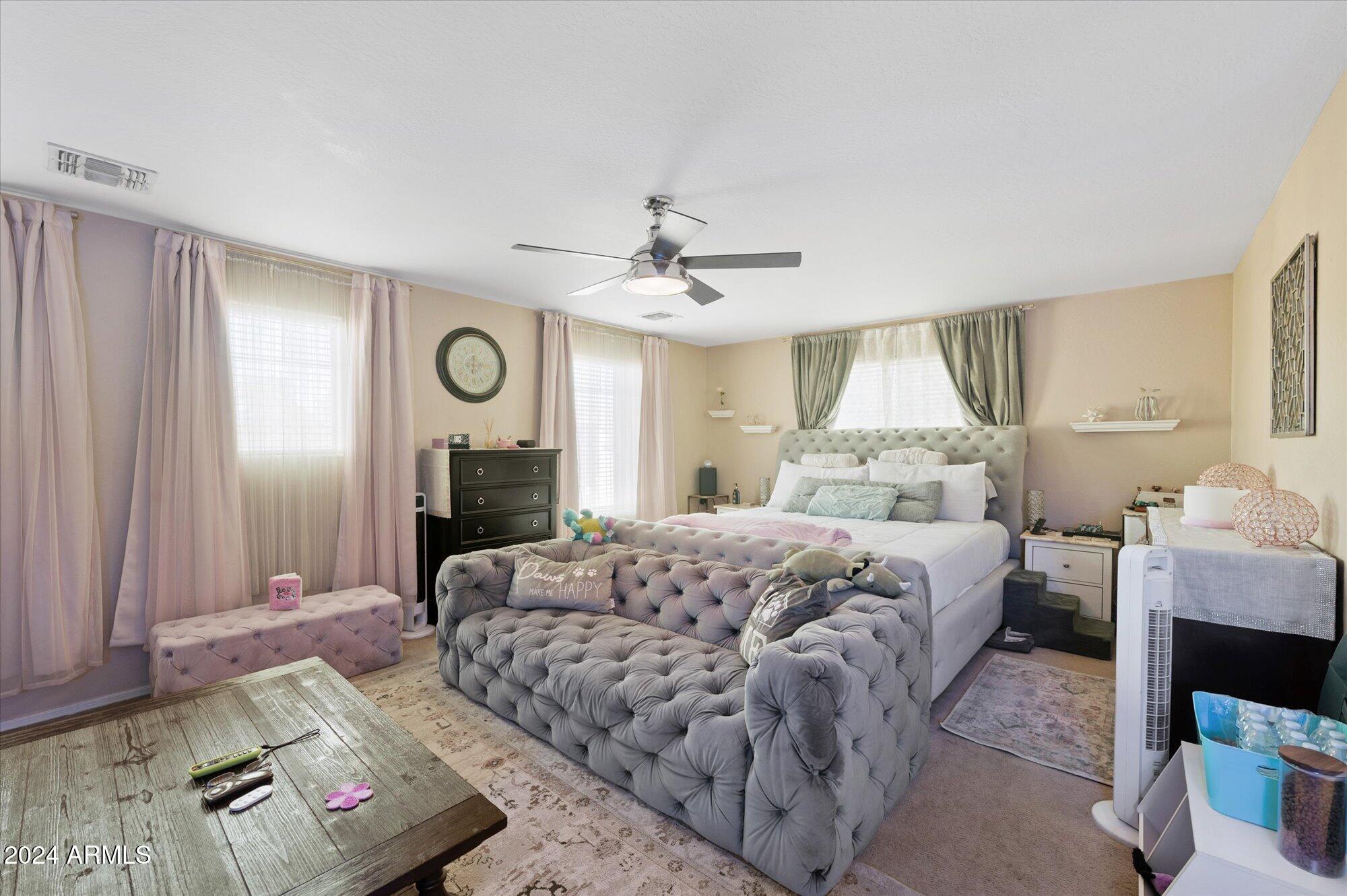 5403 W ILLINI Street