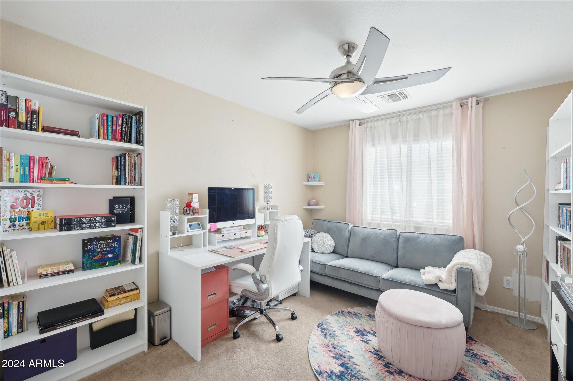 5403 W ILLINI Street