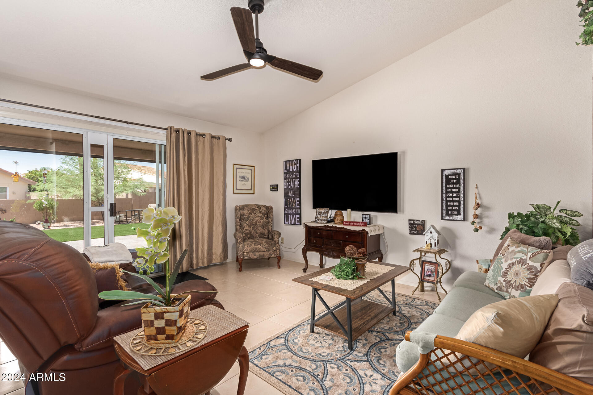 25218 S BUTTONWOOD Drive