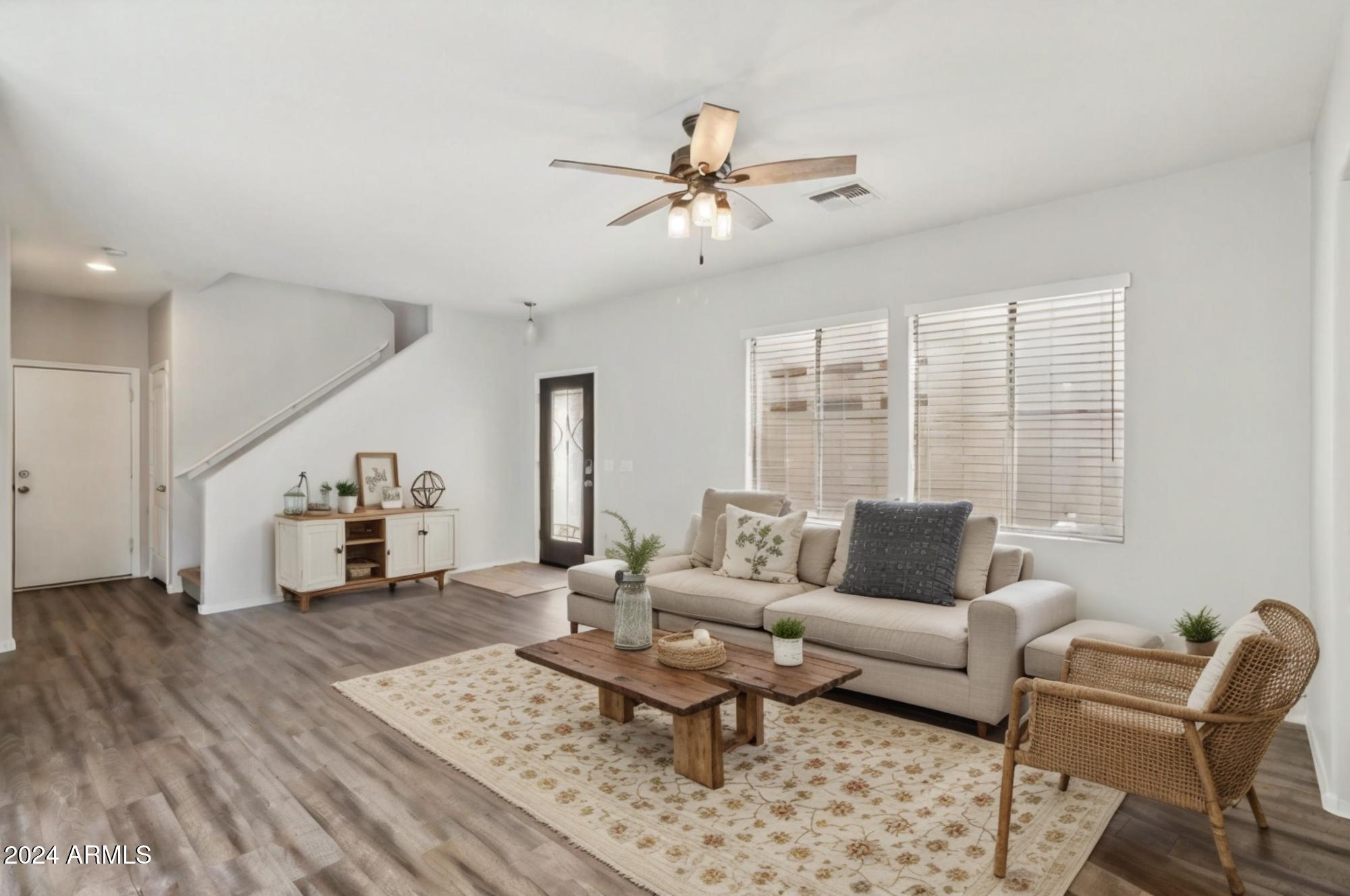 1339 E DUNBAR Drive