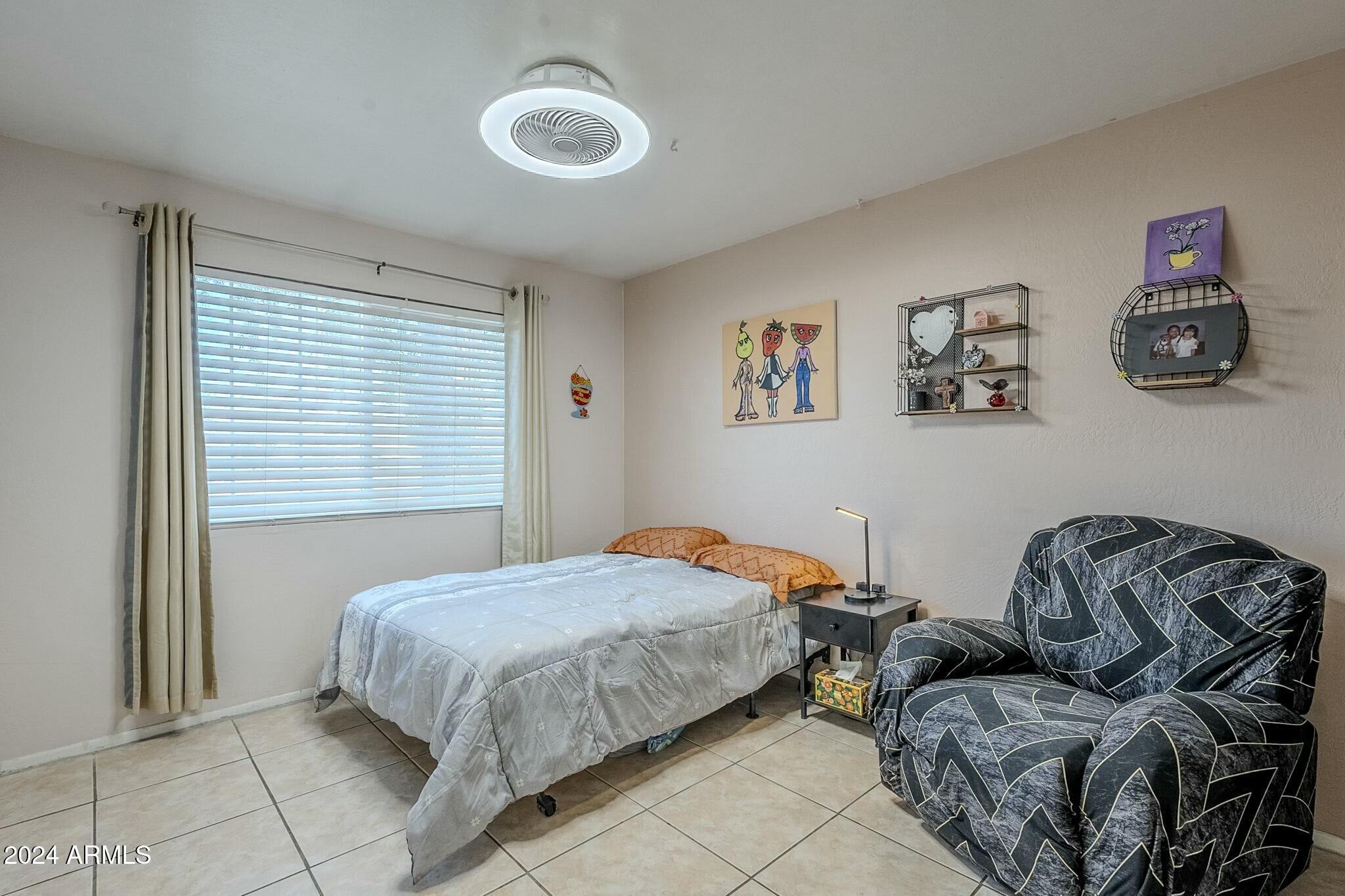 1404 N EL DORADO Drive