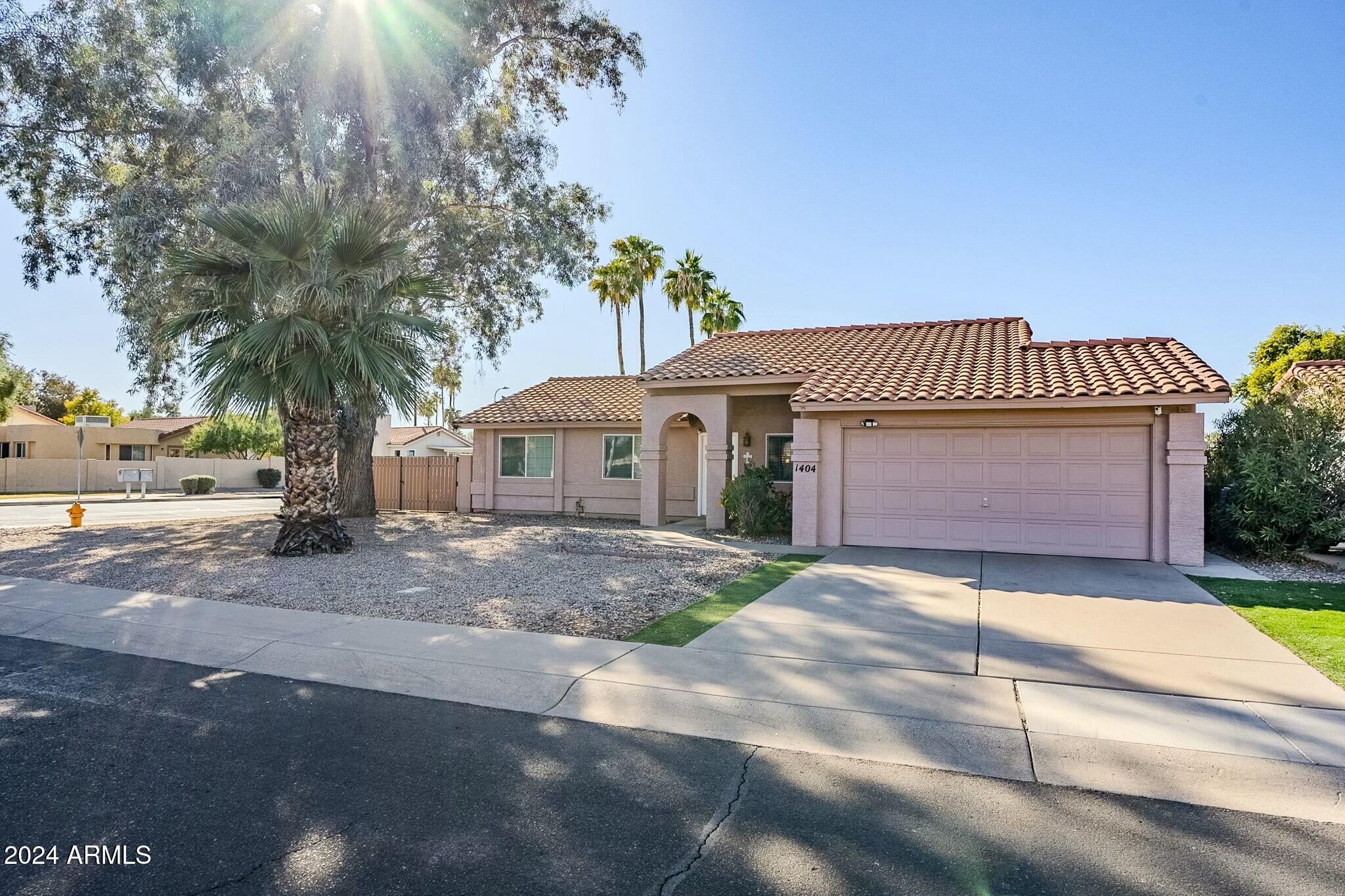 1404 N EL DORADO Drive