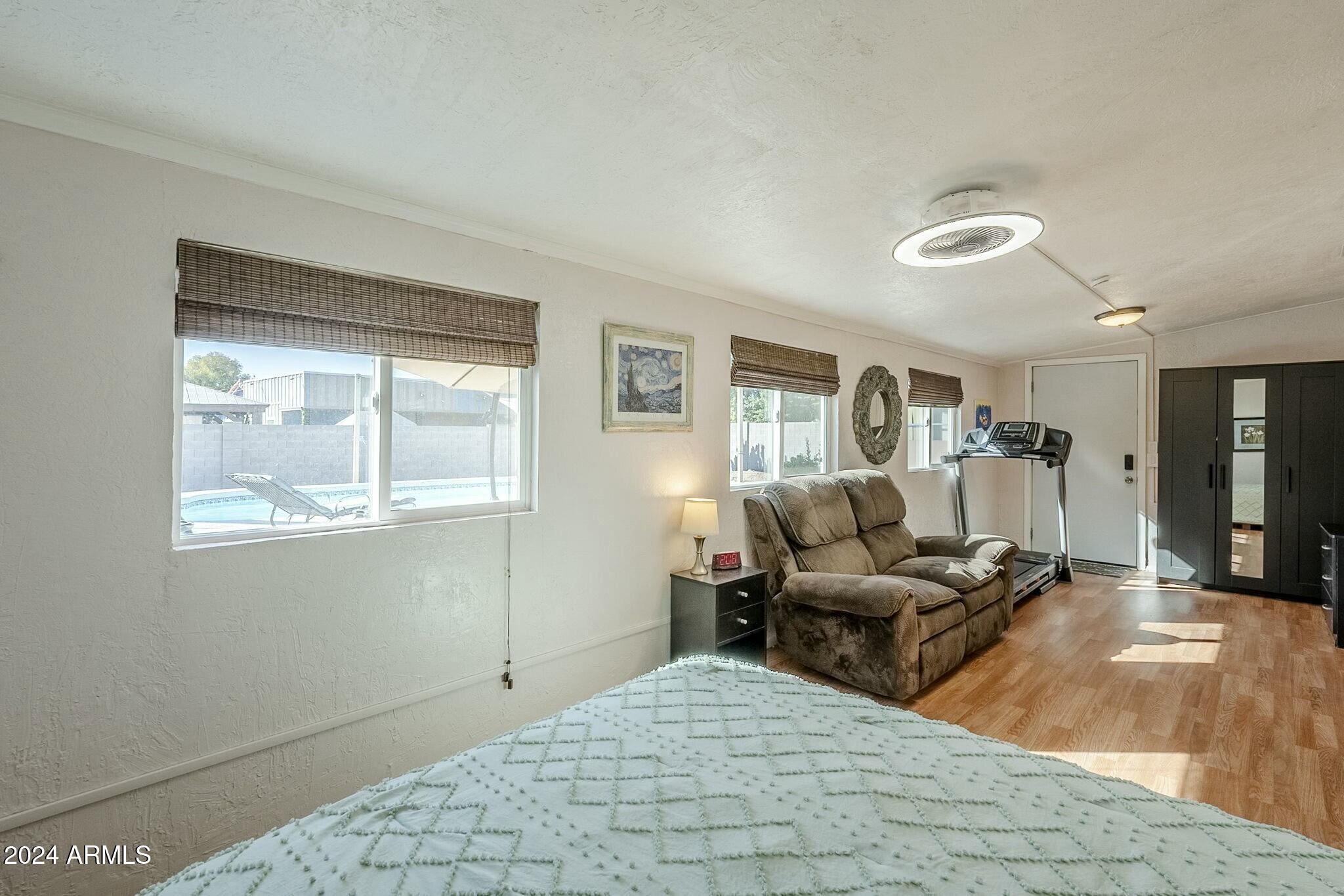 1404 N EL DORADO Drive