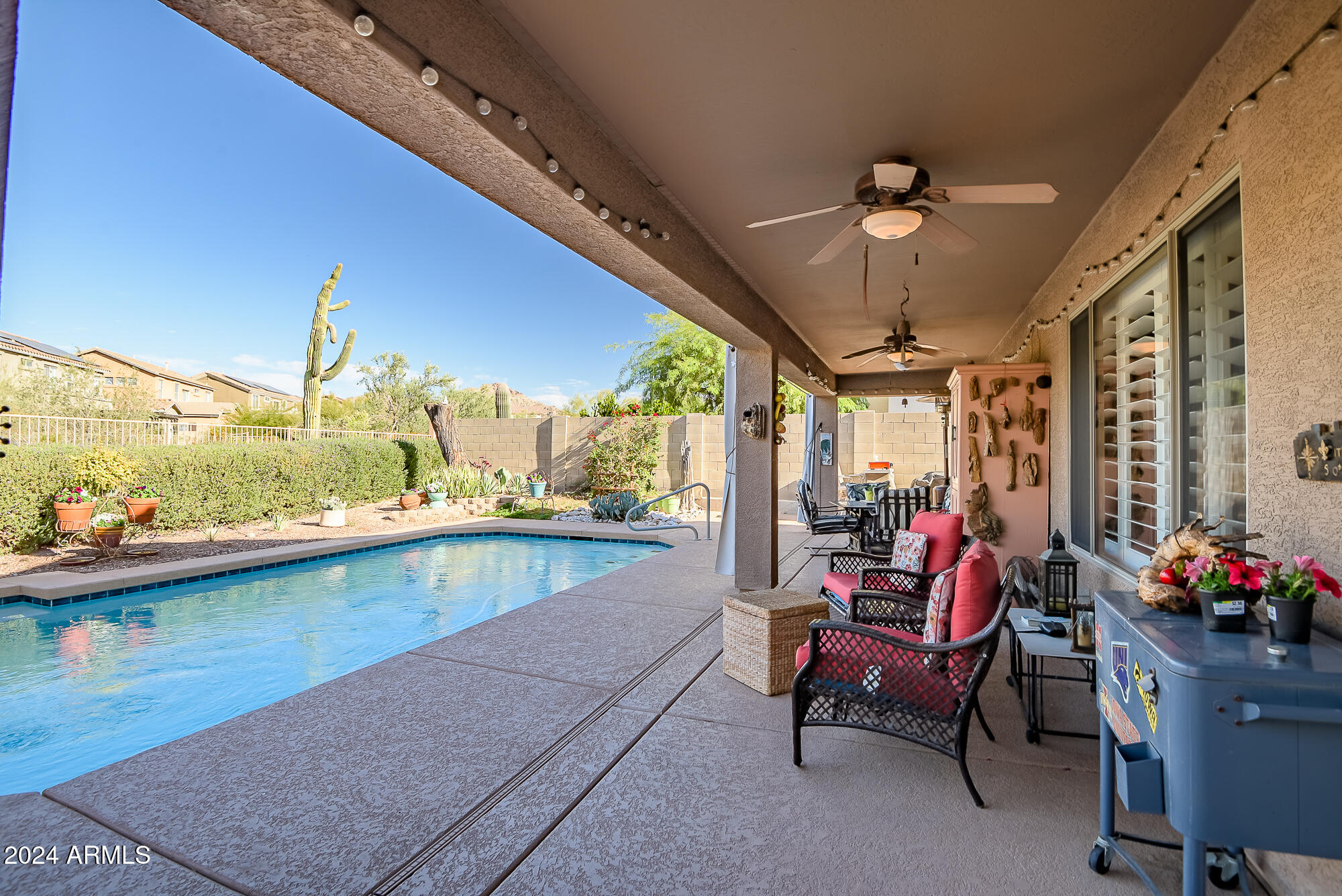 17542 W ROCK LEDGE Road