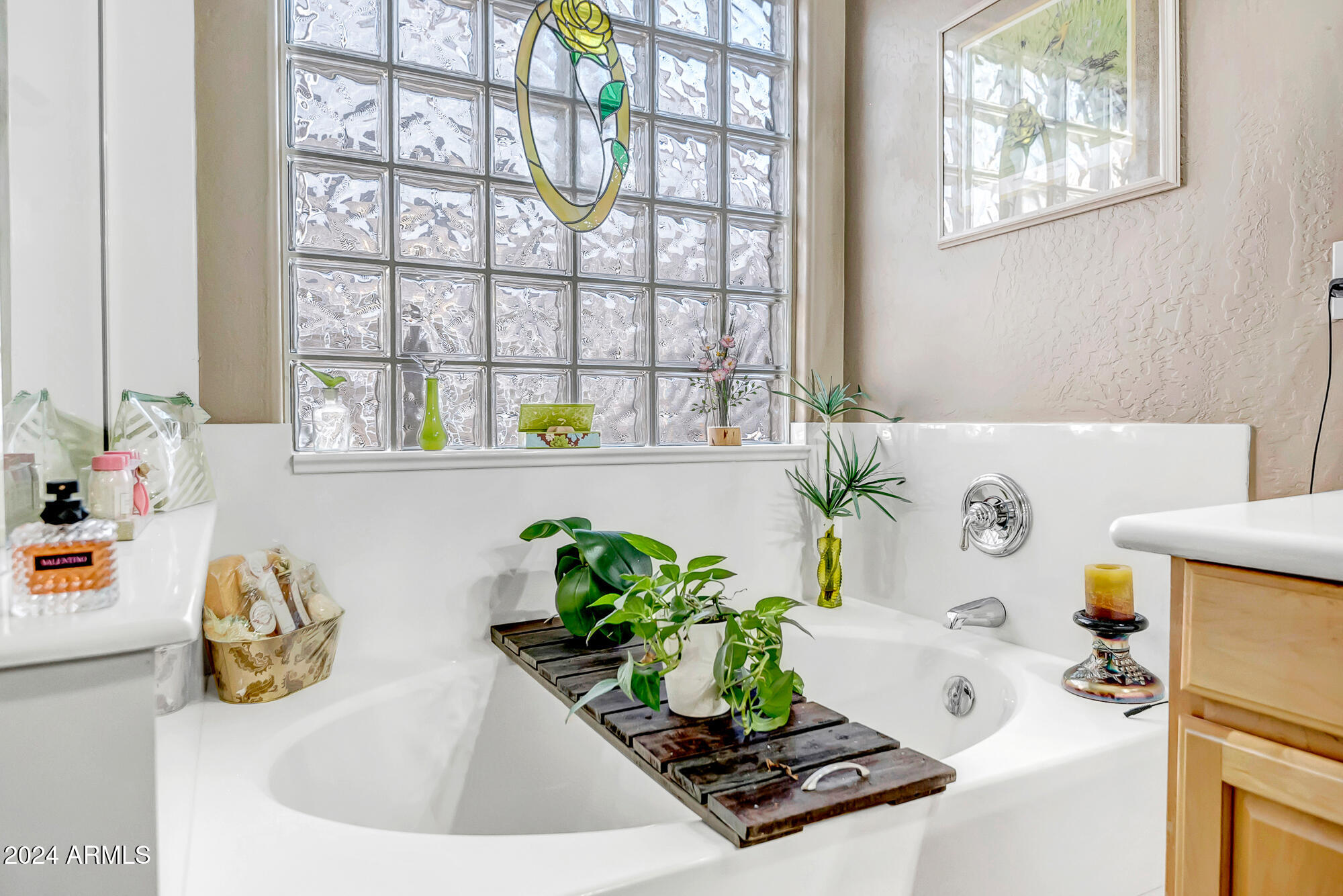 17542 W ROCK LEDGE Road