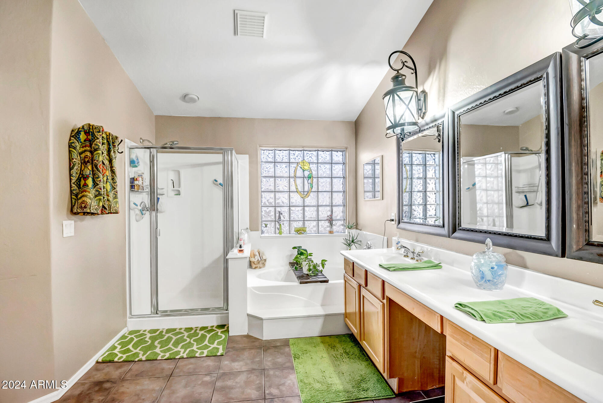 17542 W ROCK LEDGE Road